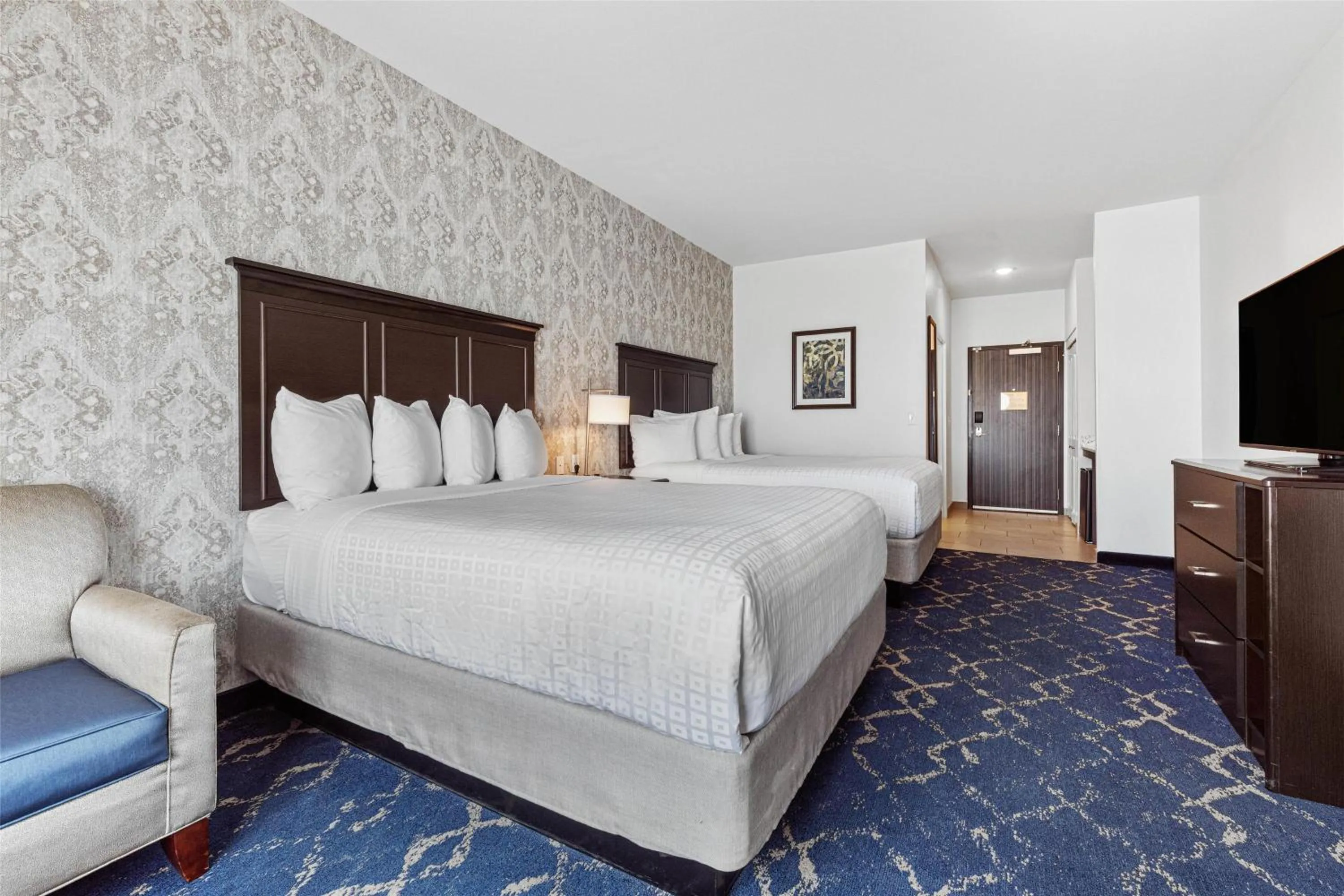 Bedroom, Bed in Best Western Plus New Richmond Inn & Suites