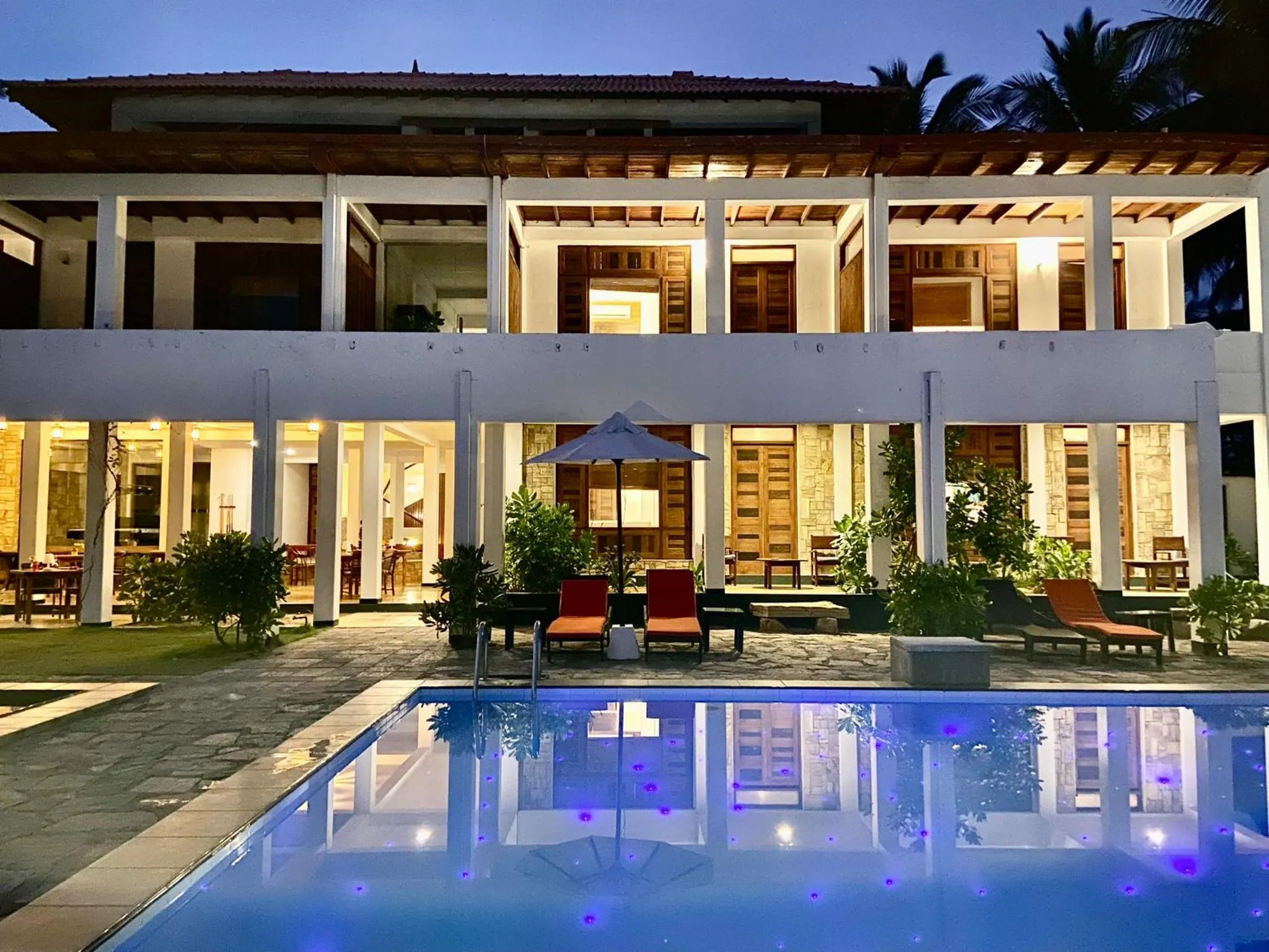 Property building in Turtle Bay Boutique Hotel