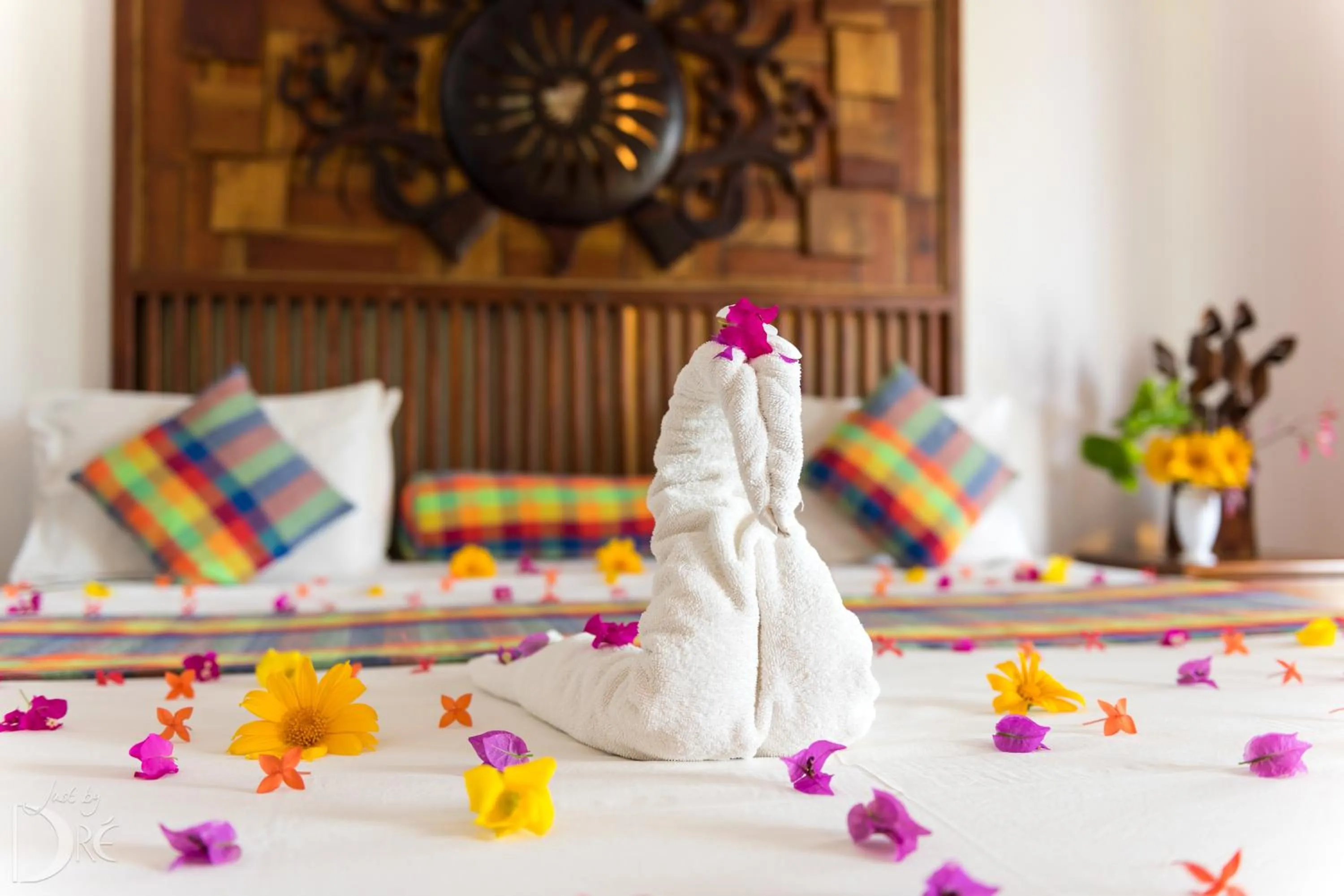 Bed in Turtle Bay Boutique Hotel