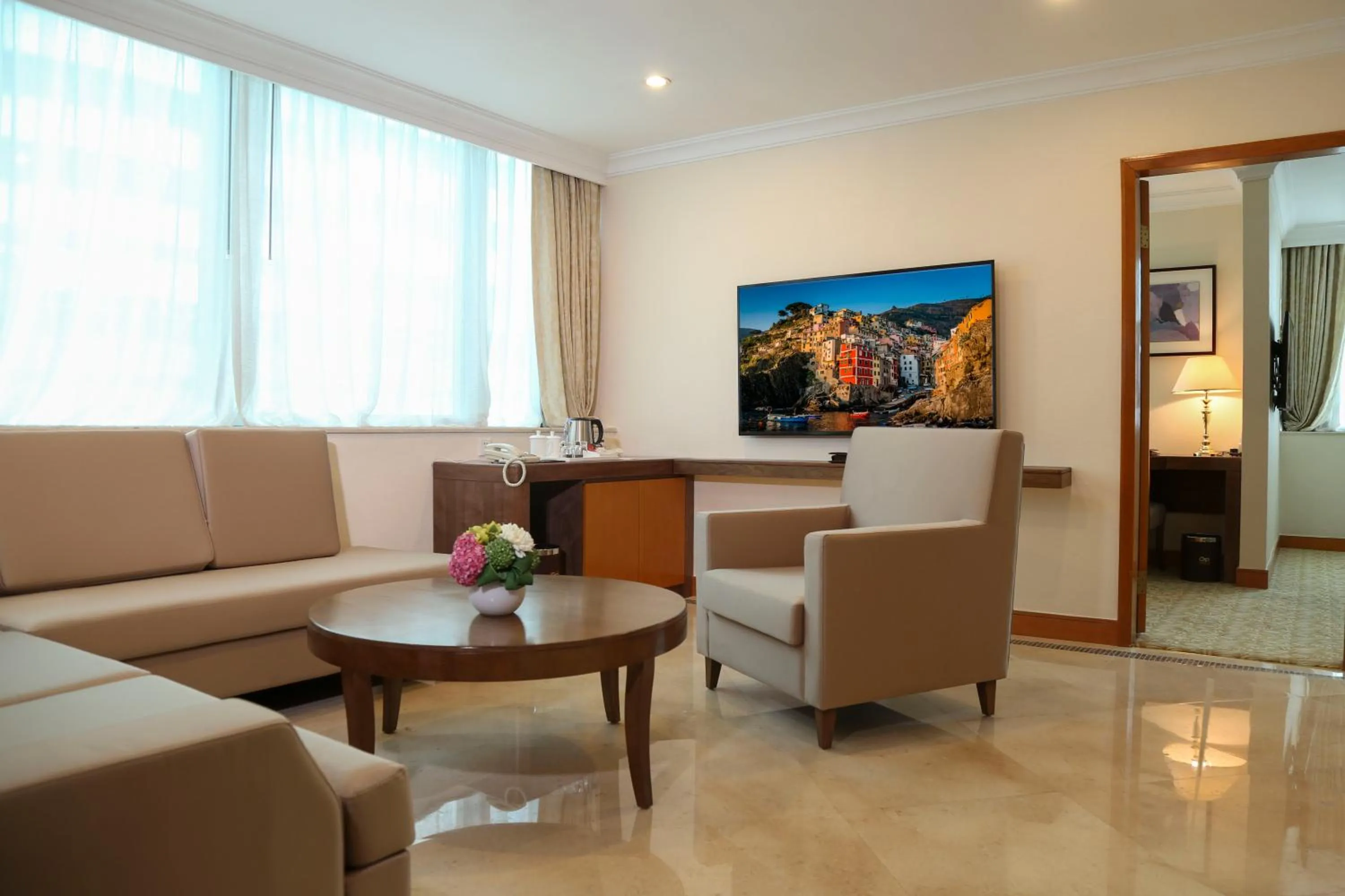 Living room in China Mayors Plaza