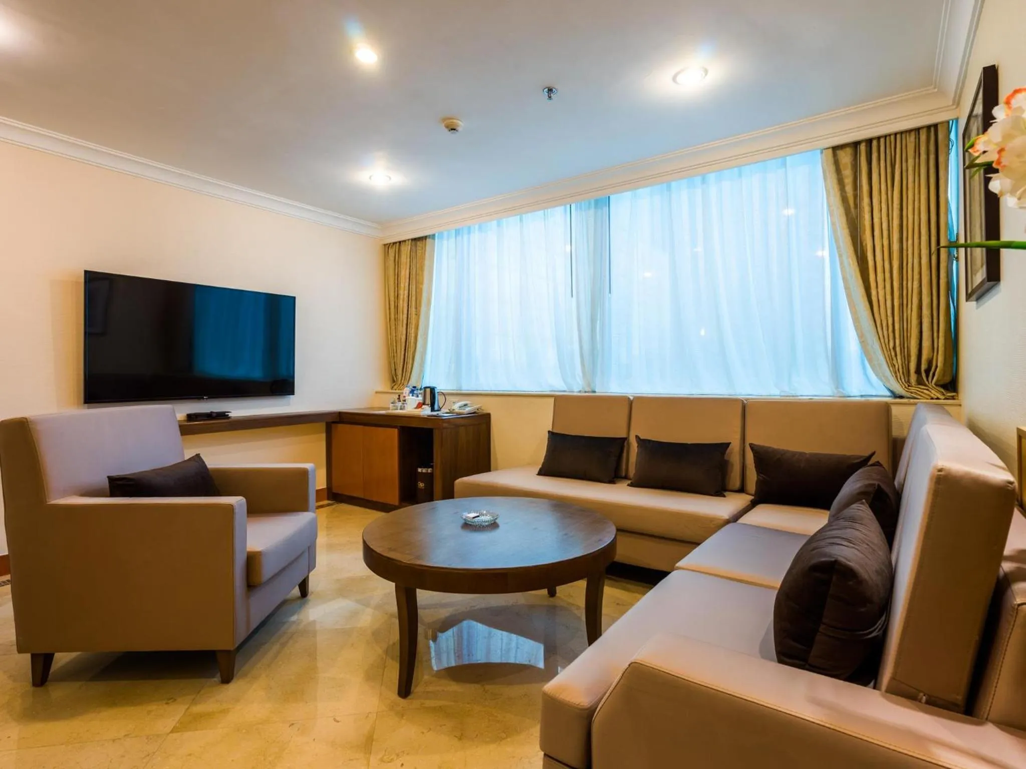 Living room in China Mayors Plaza