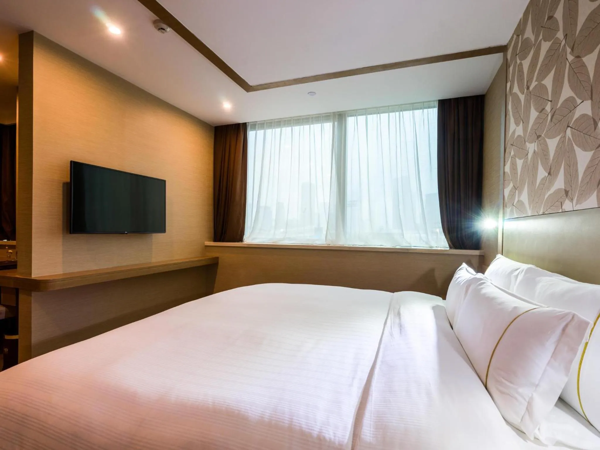 bunk bed, Bed in China Mayors Plaza