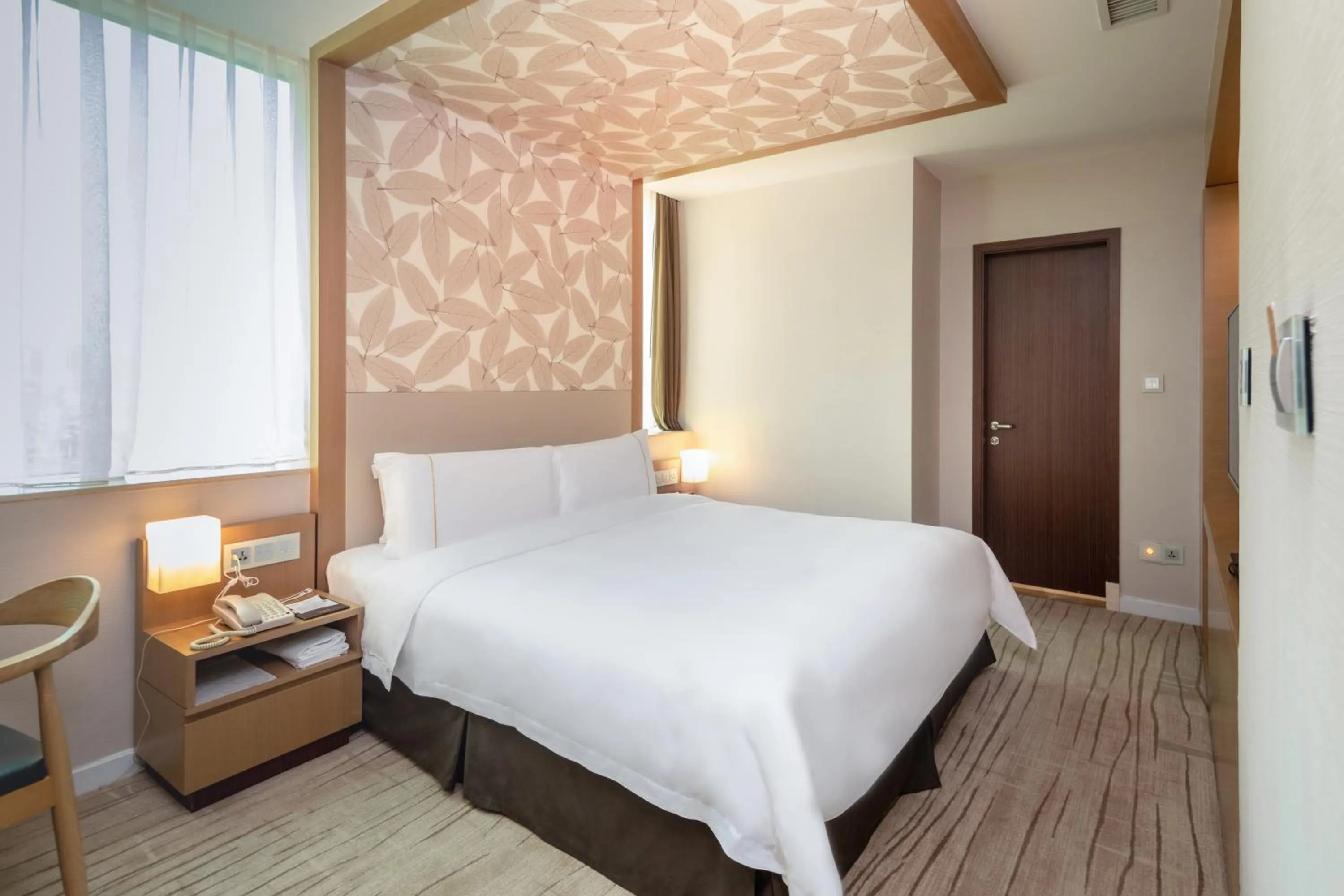 Bed in China Mayors Plaza