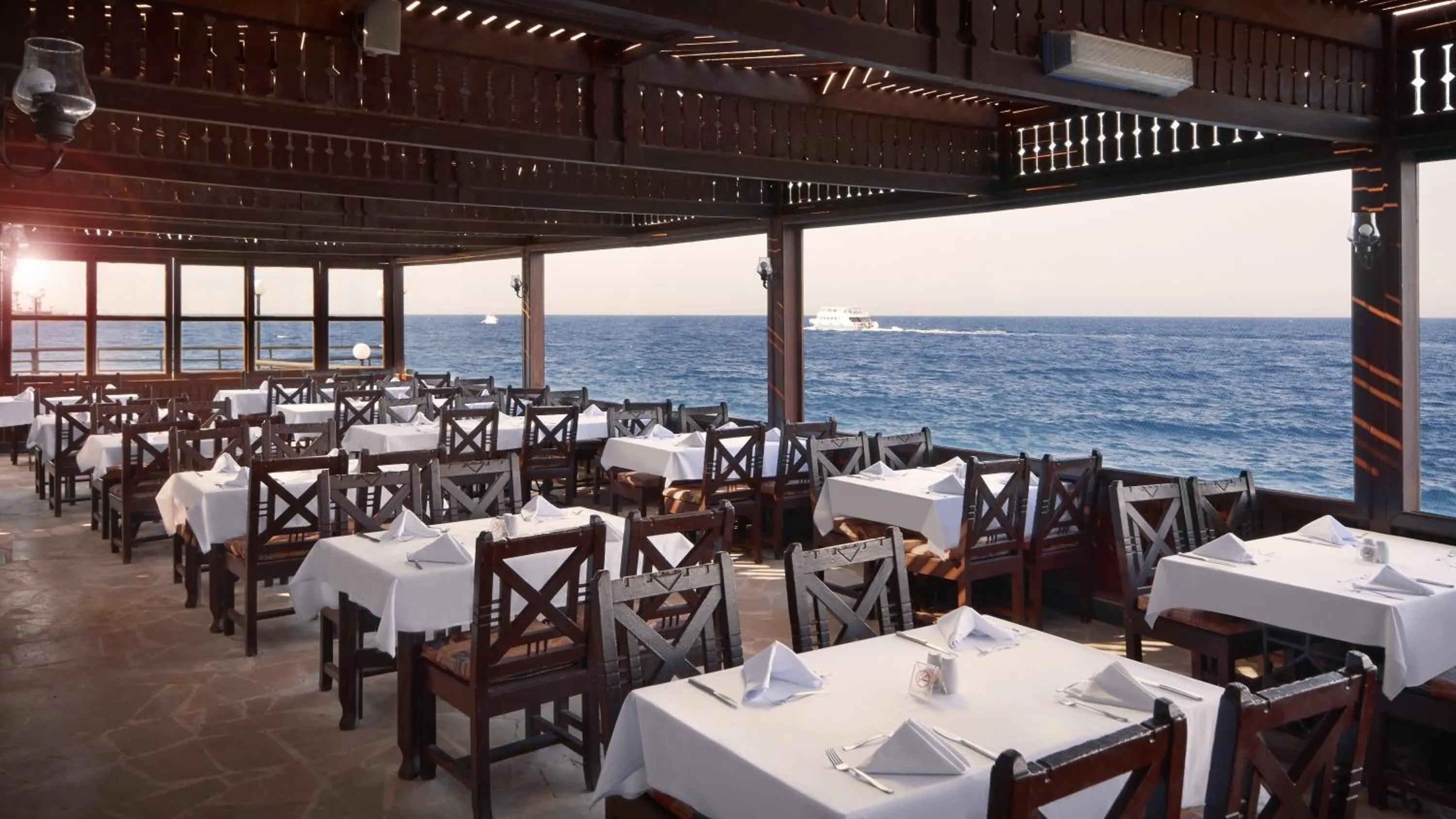 Restaurant/places to eat in Arabella Azur Resort