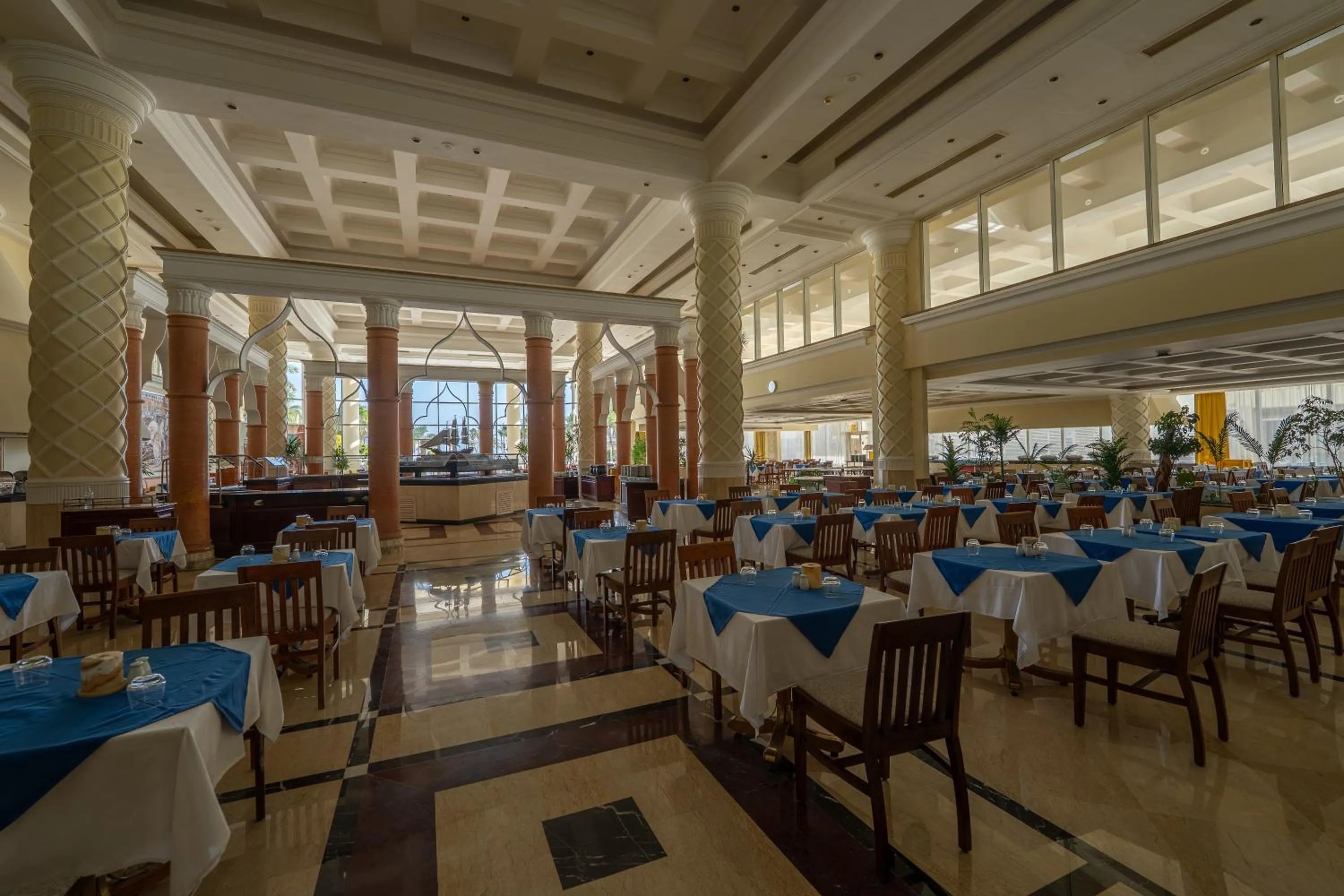 Restaurant/places to eat in JAZ Royal Palmariva