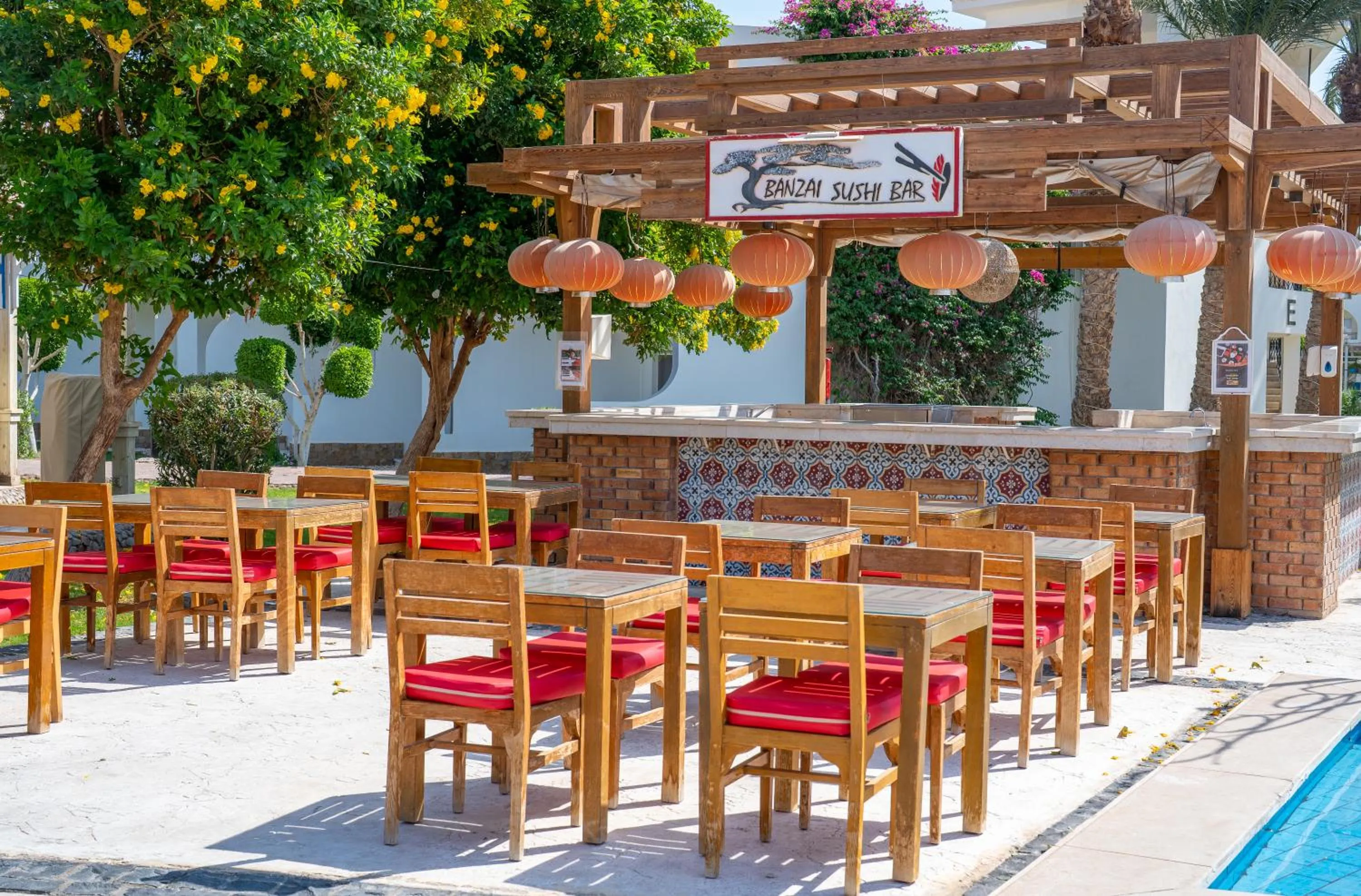 Restaurant/places to eat in JAZ Royal Palmariva