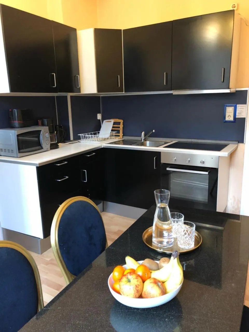 English Romance University