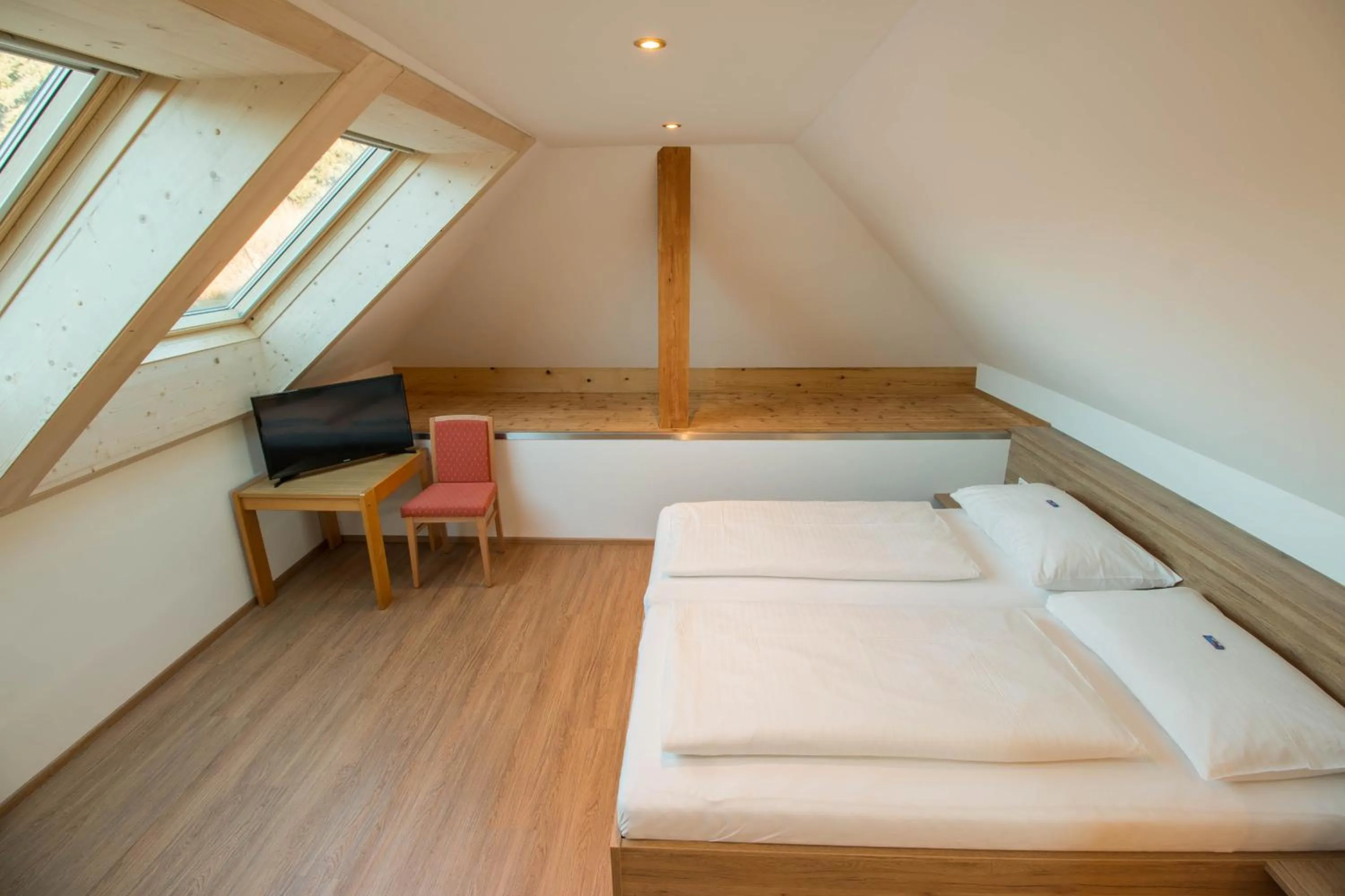 Bed in Hotel Weissenstein