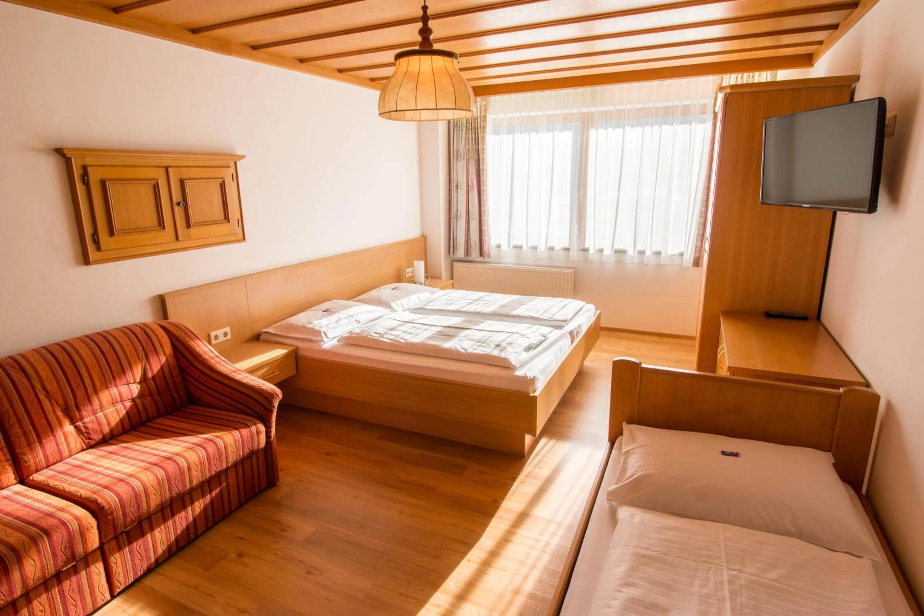 Bed in Hotel Weissenstein