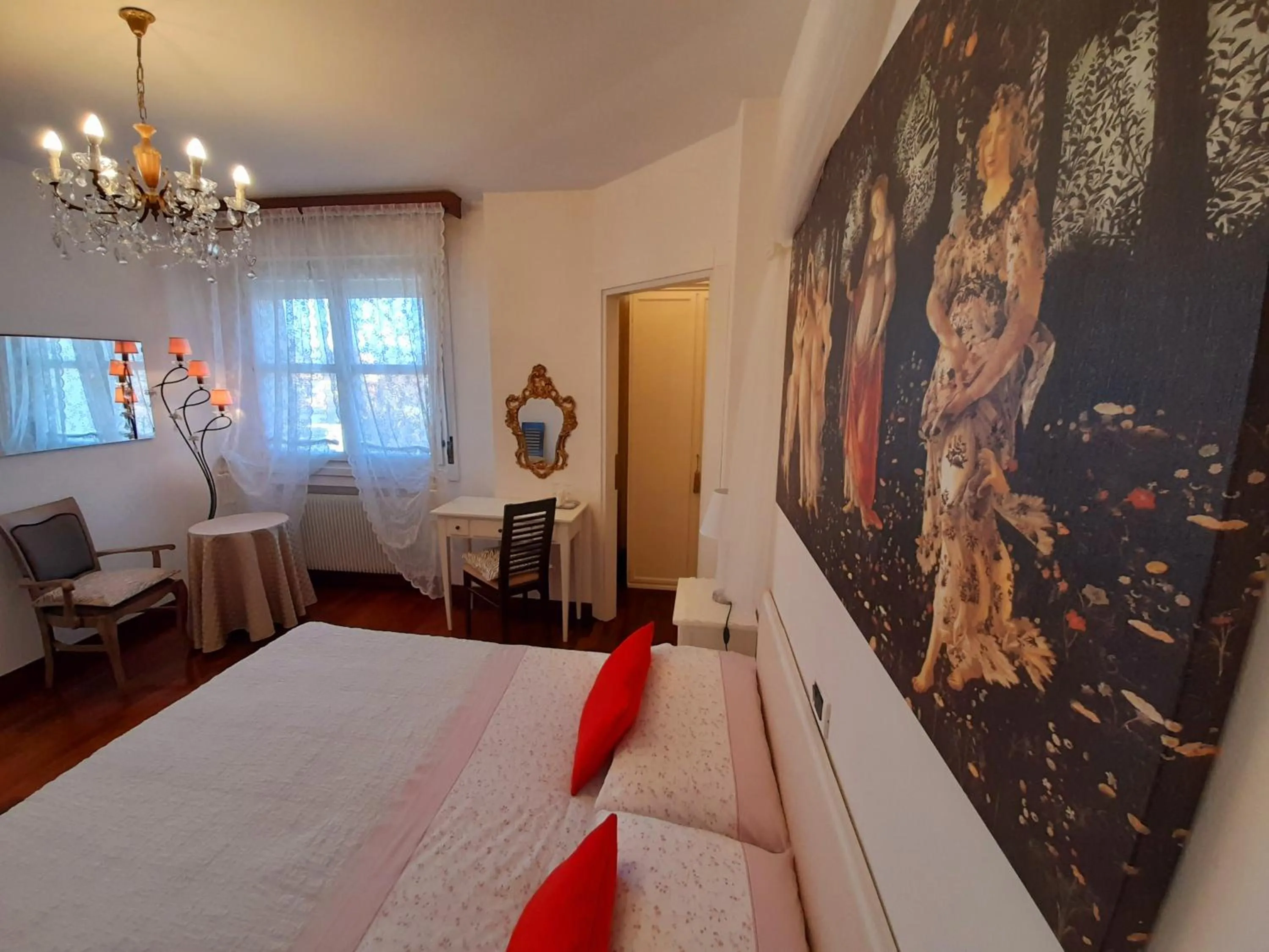 Bedroom, Bed in Luxury House B&B