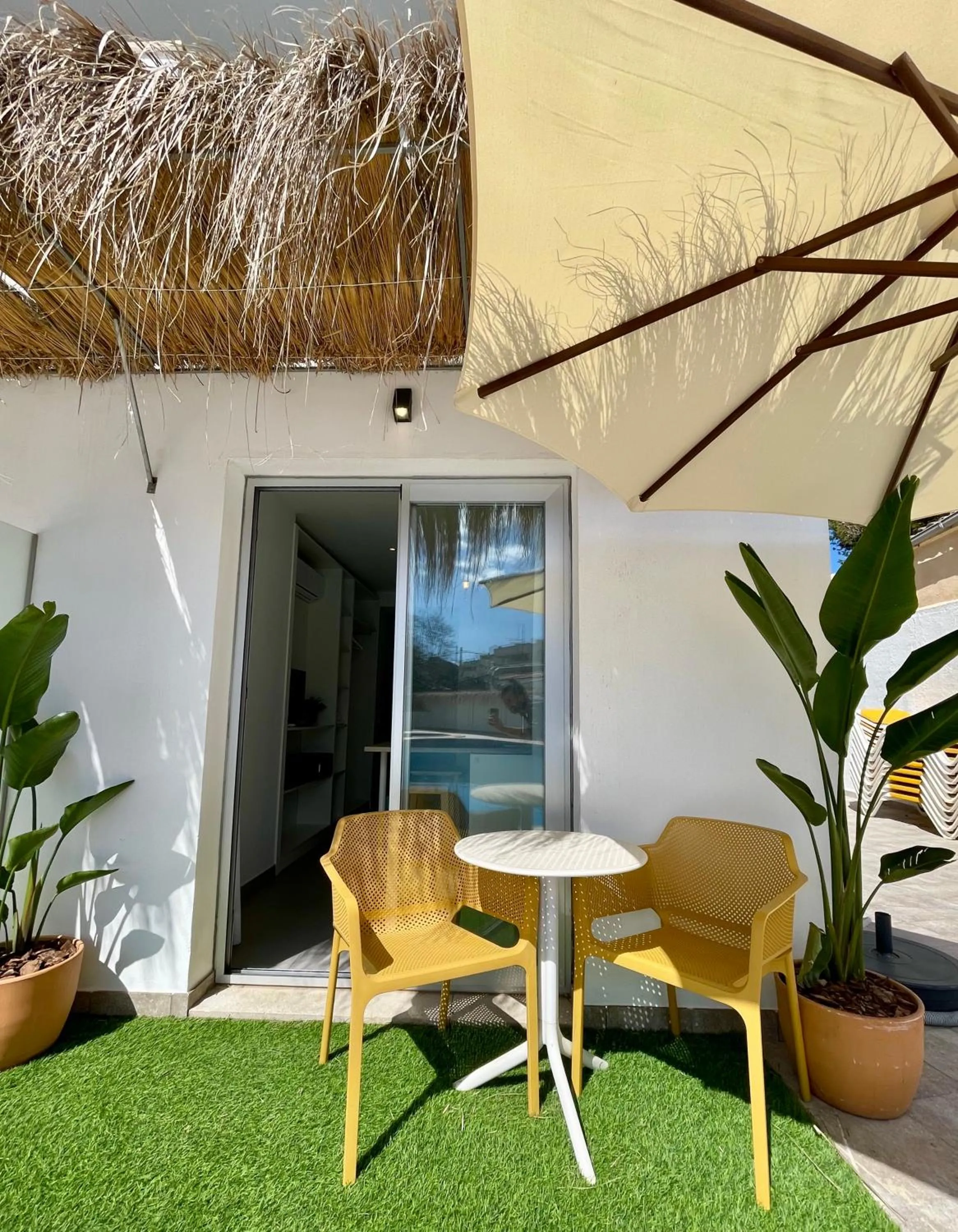 Apartaments La Perla Negra