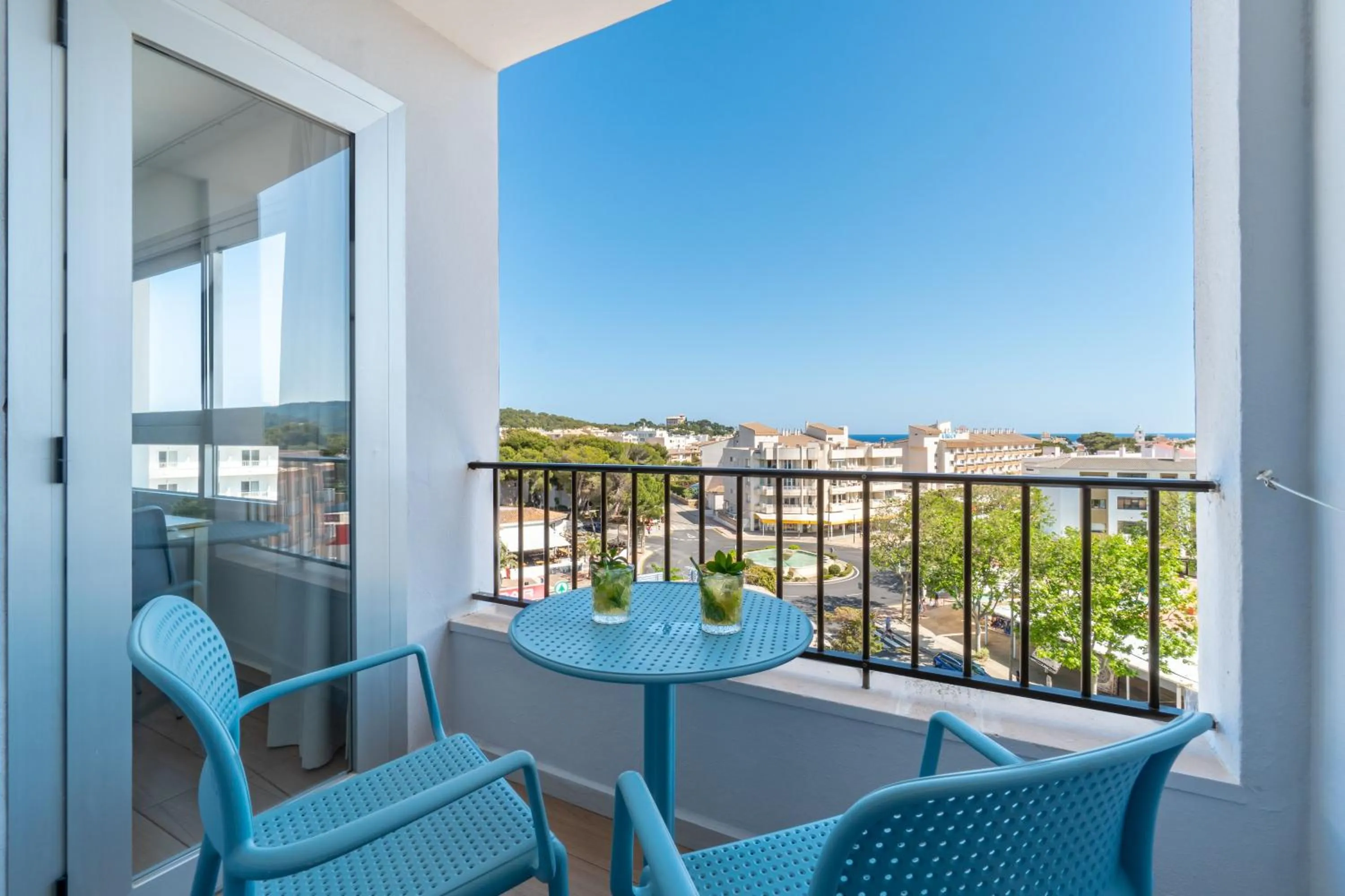 Apartaments La Perla Negra