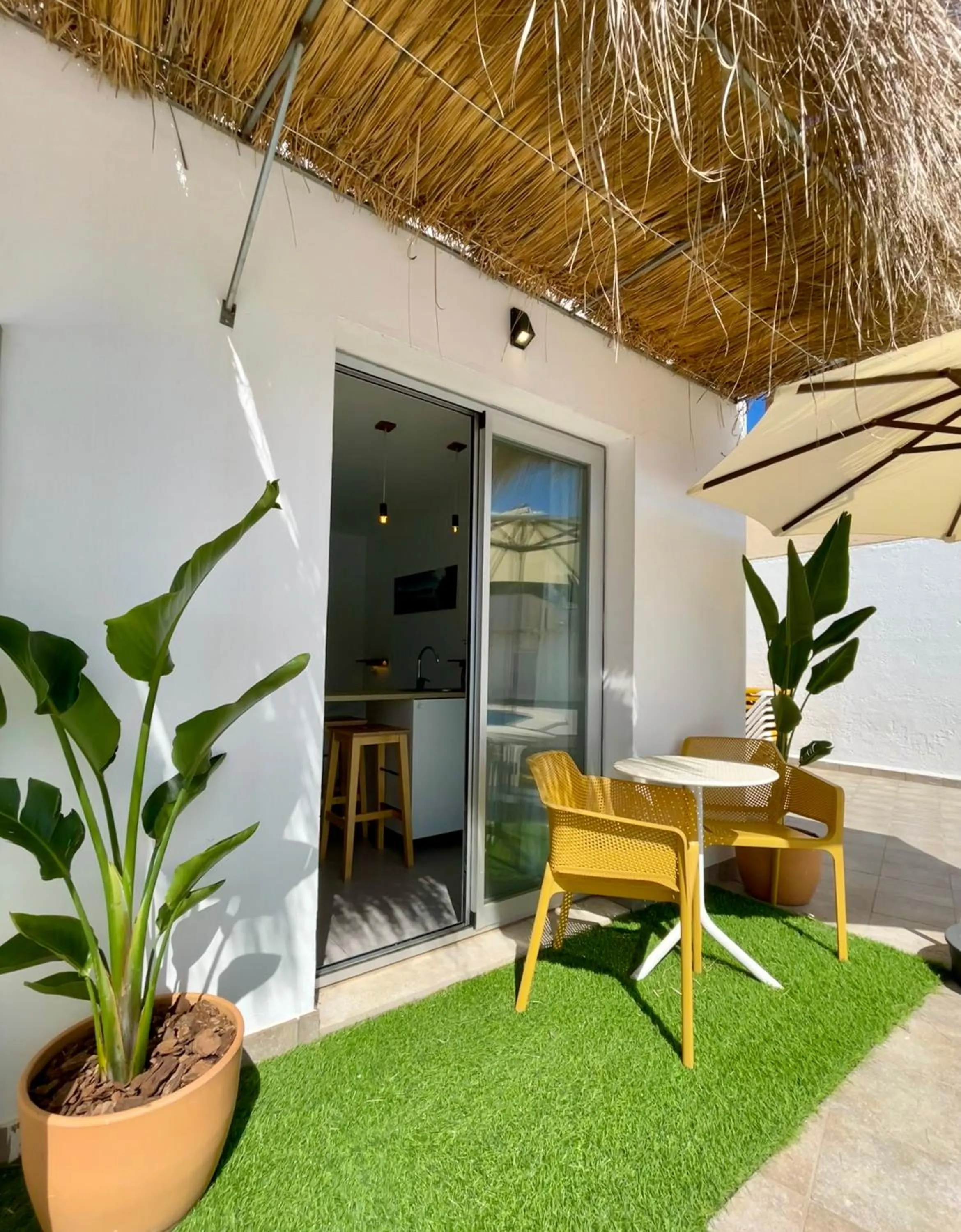 Apartaments La Perla Negra