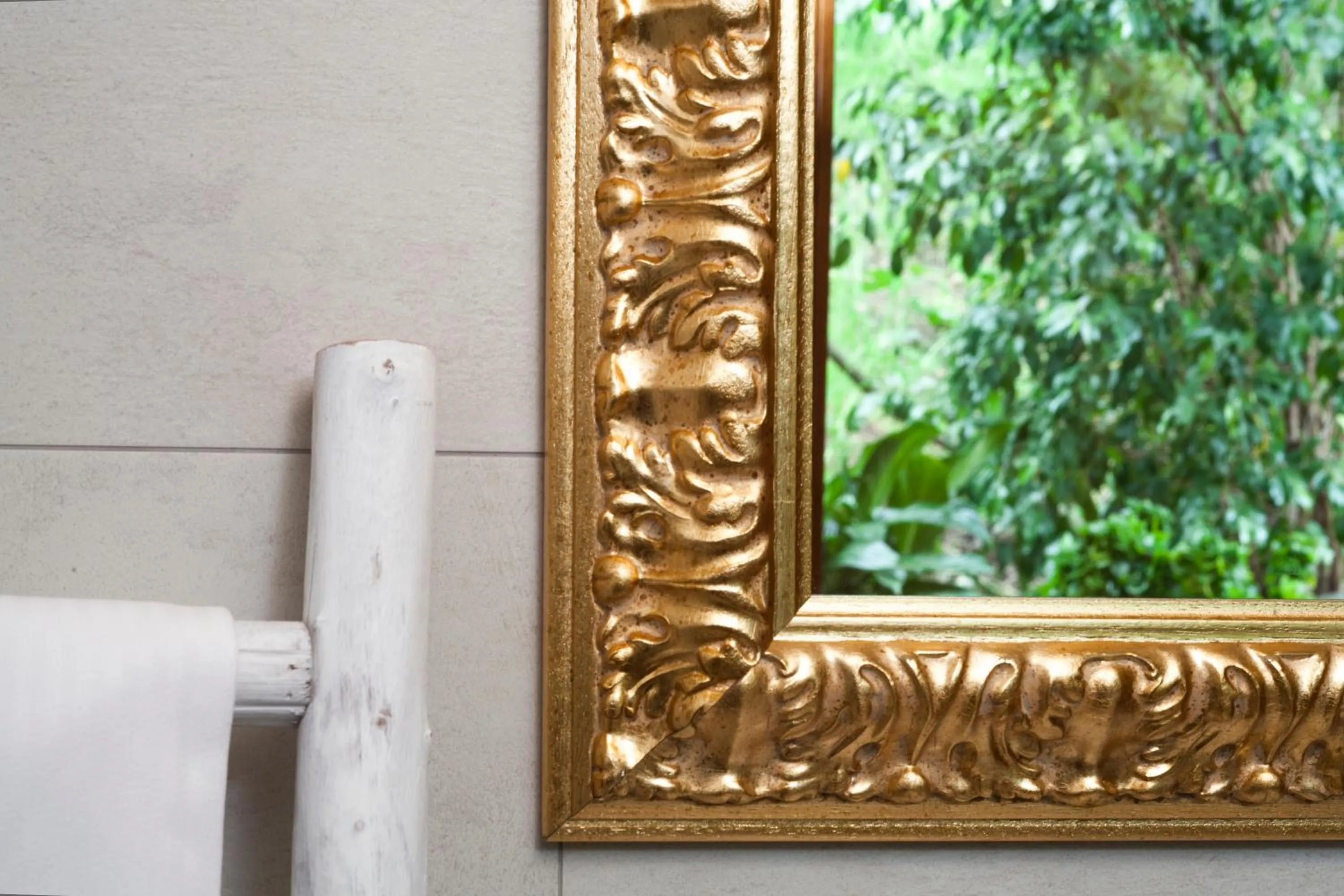 Decorative detail in Agriturismo Il Cavicchio