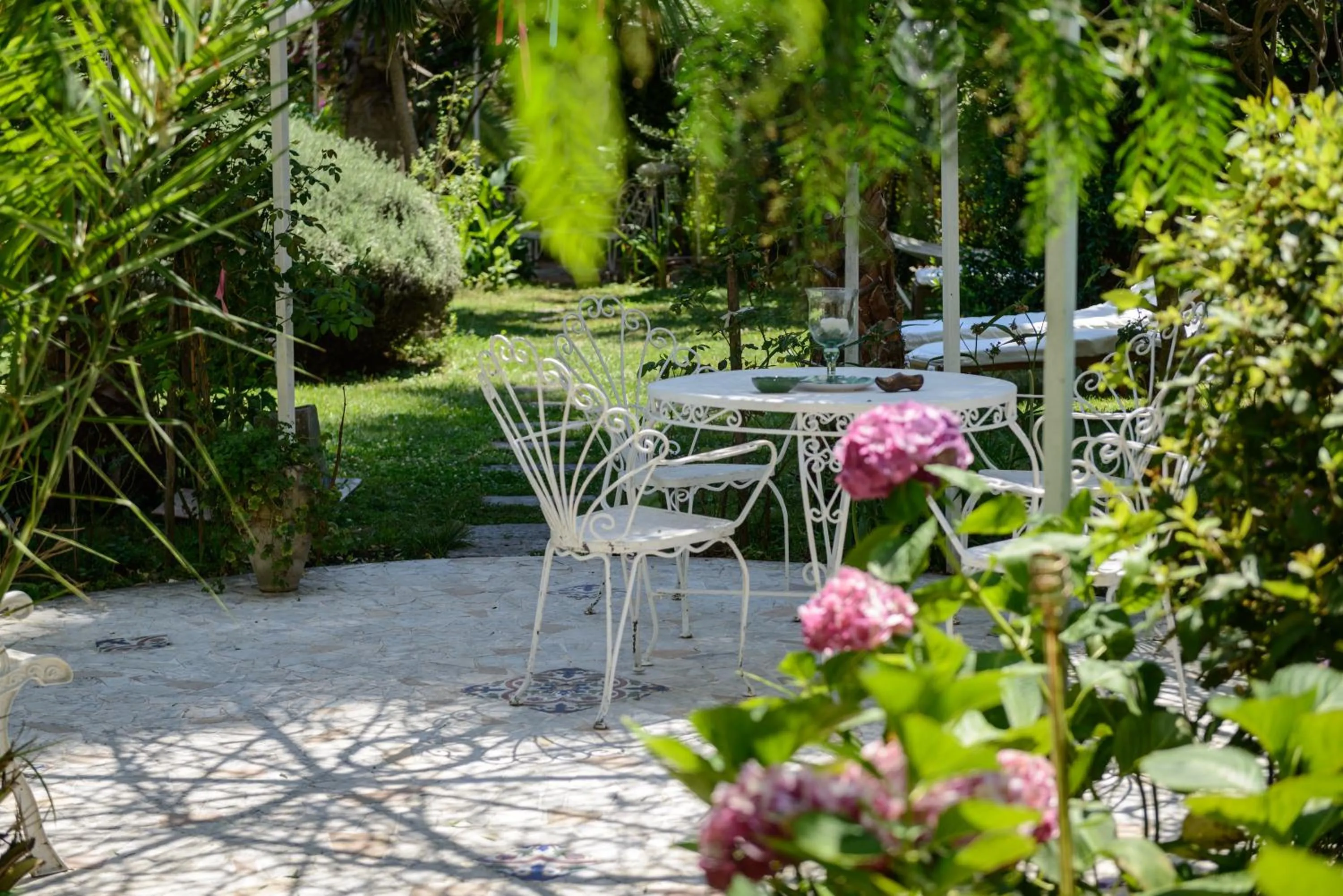 Other in Giardino Segreto