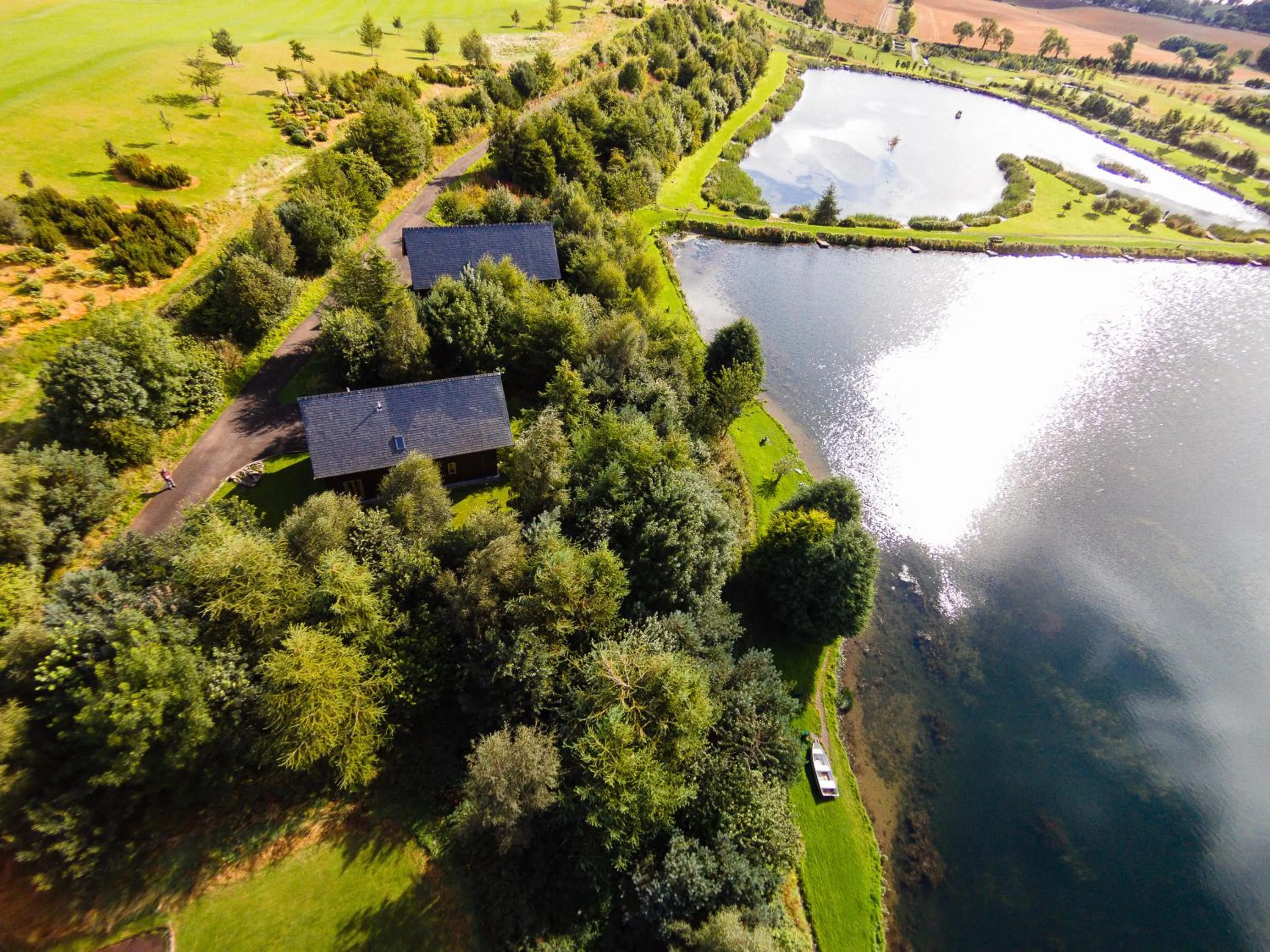 Lake view in Forbes of Kingennie