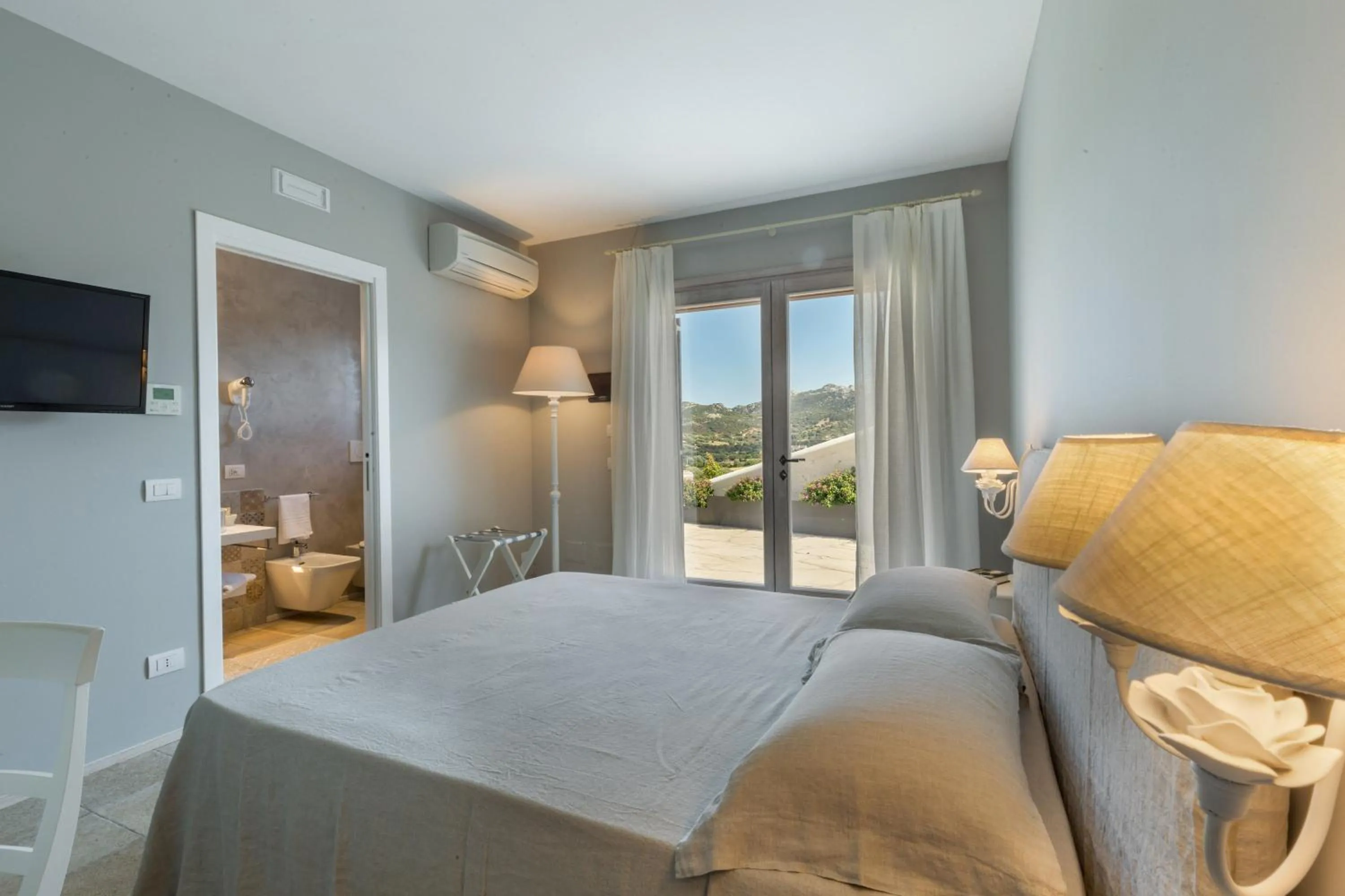 Bed in Tenuta Petra Bianca