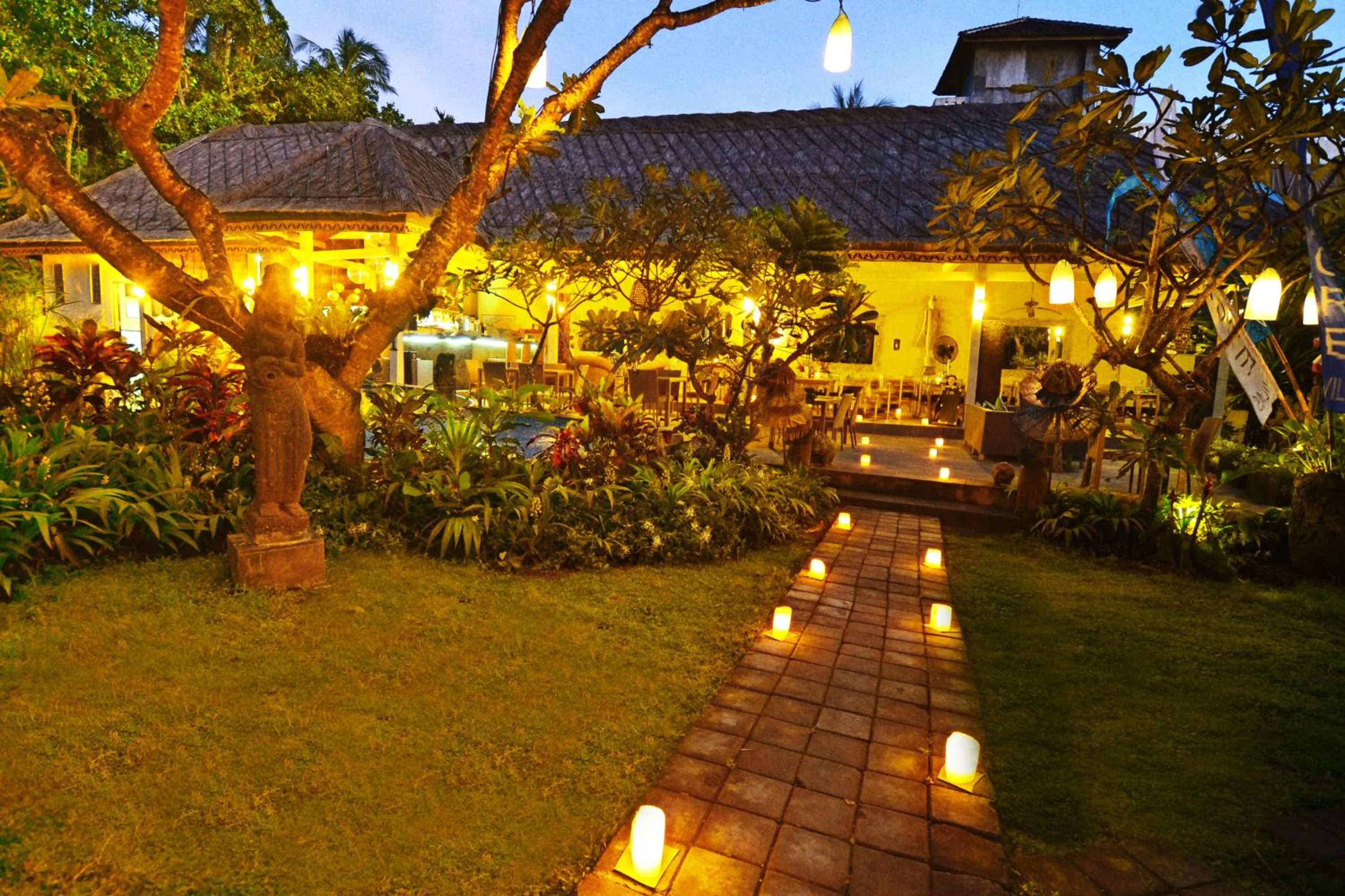 Restaurant/places to eat in Bayside Bungalows