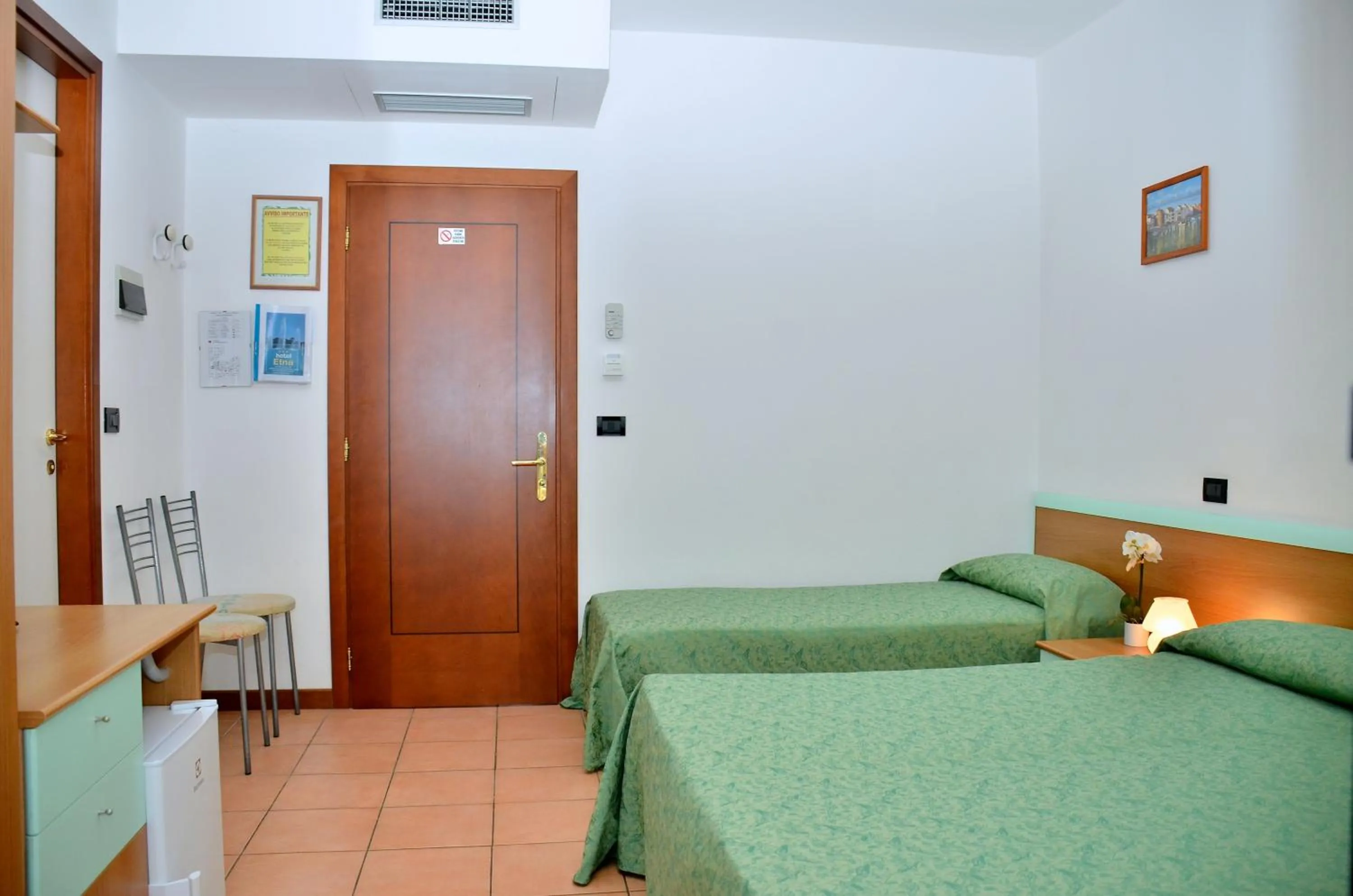 Bedroom, Bed in Hotel Etna