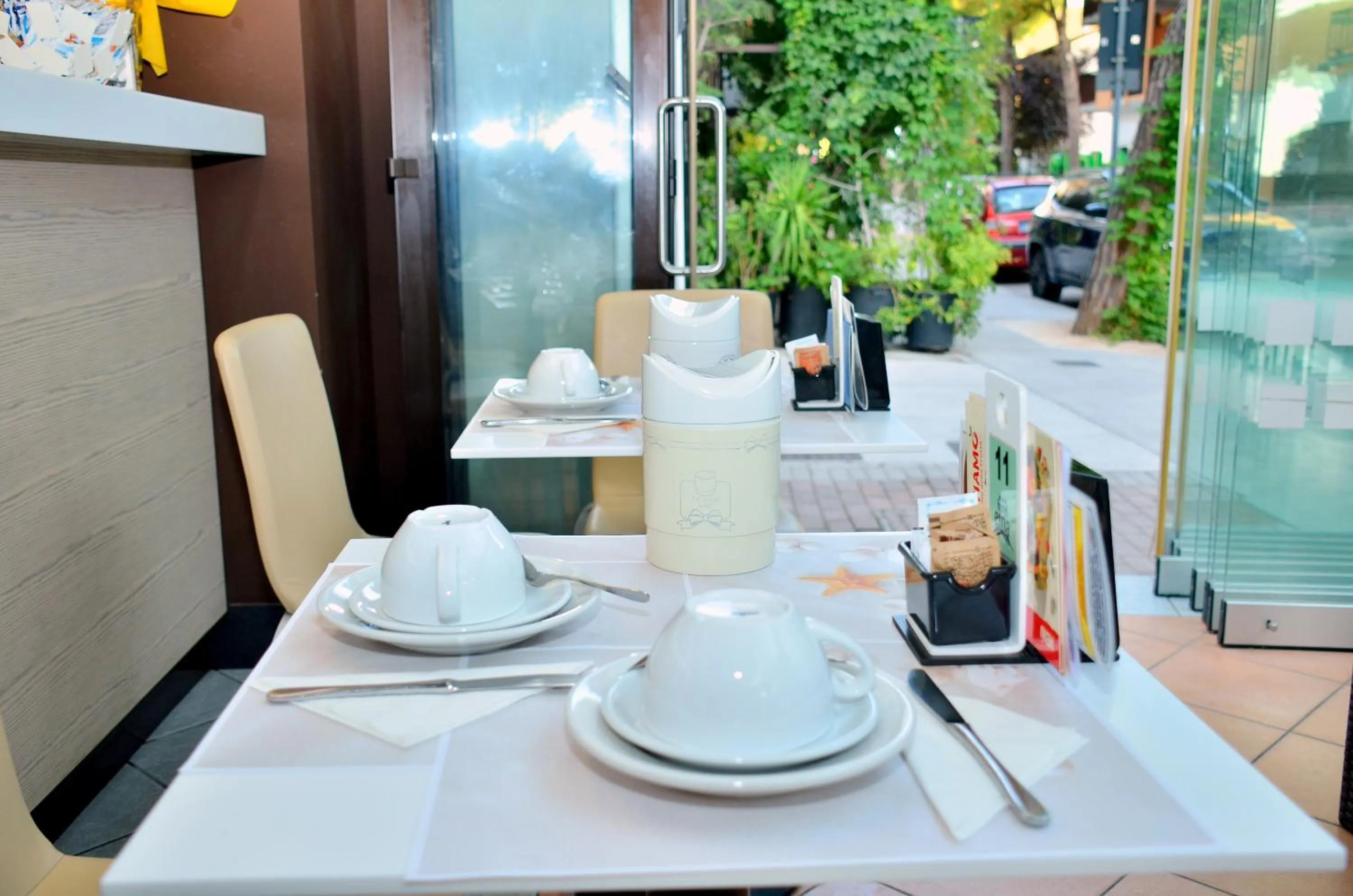 Breakfast in Hotel Etna