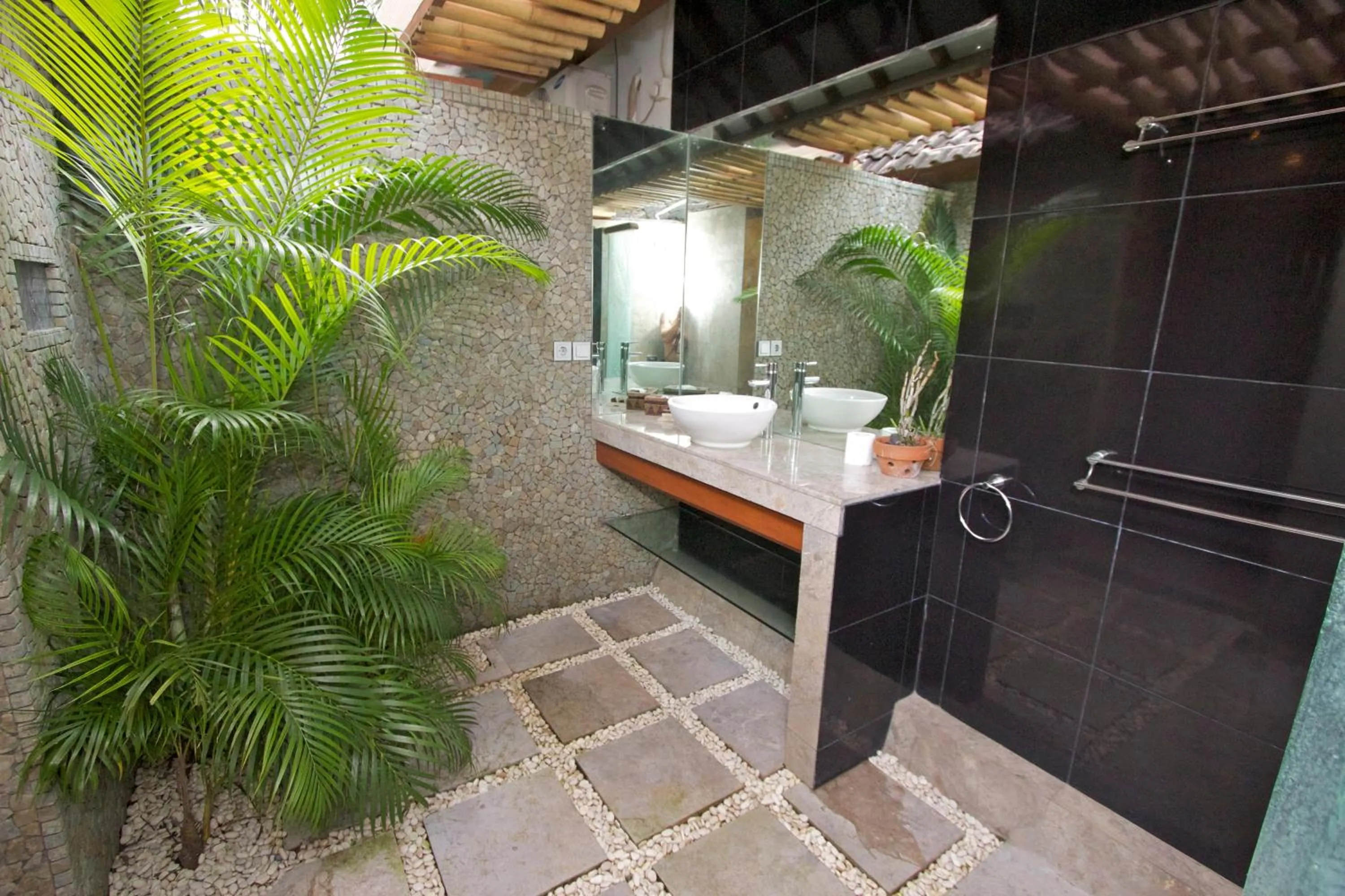 Bathroom in Bayshore Villa