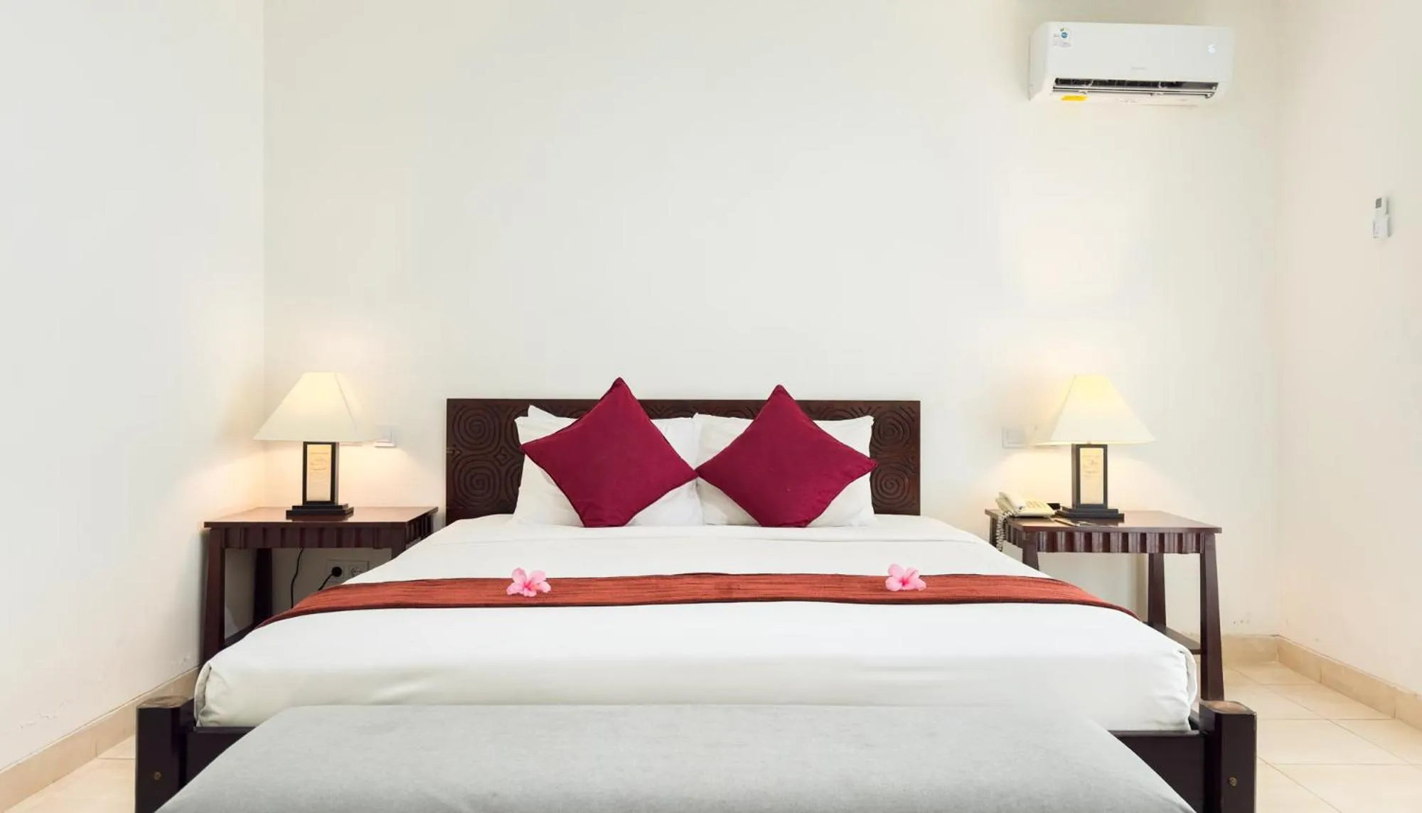 Bed in Legong Keraton Beach Hotel