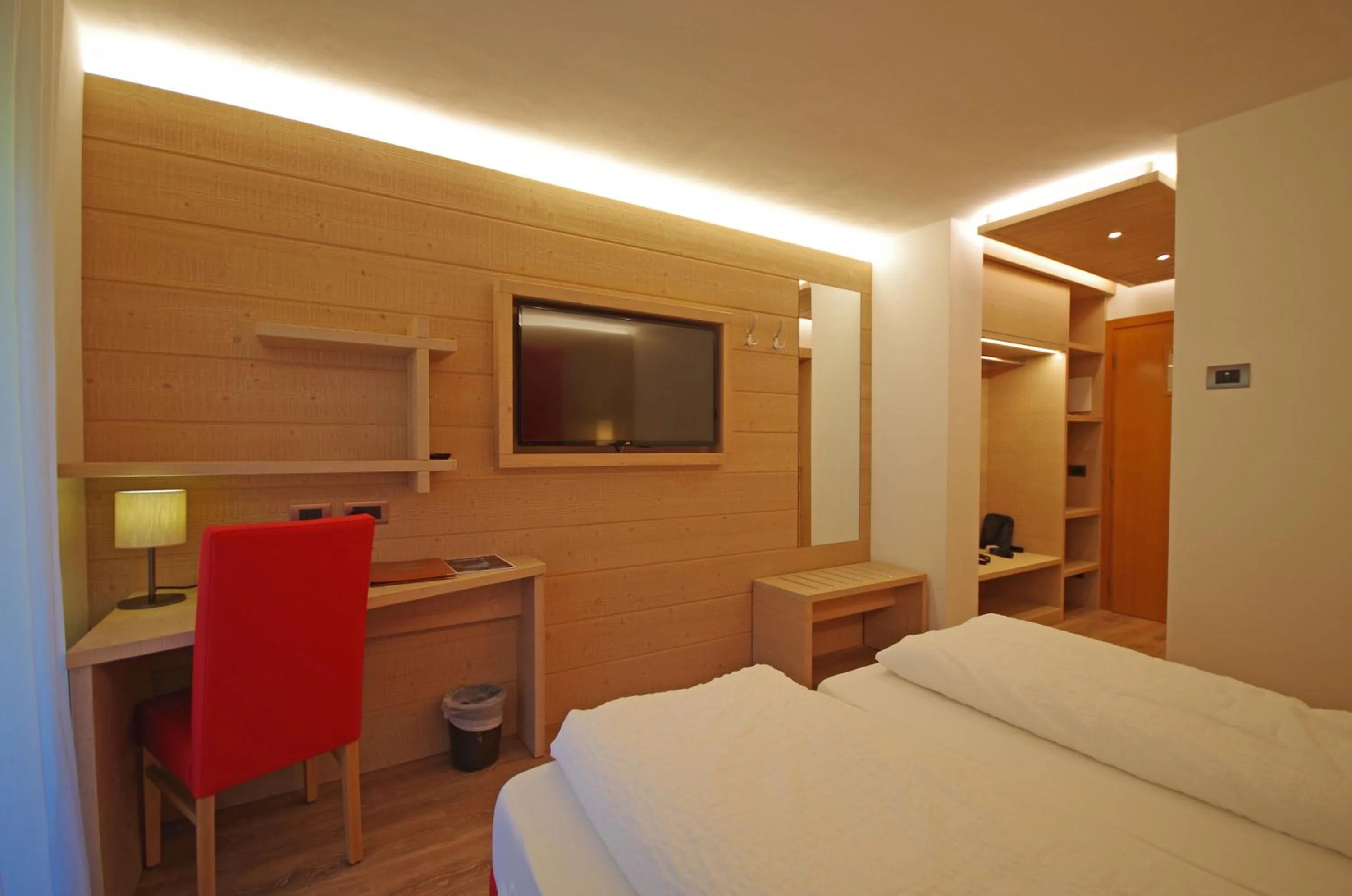 Bed in Hotel Montana