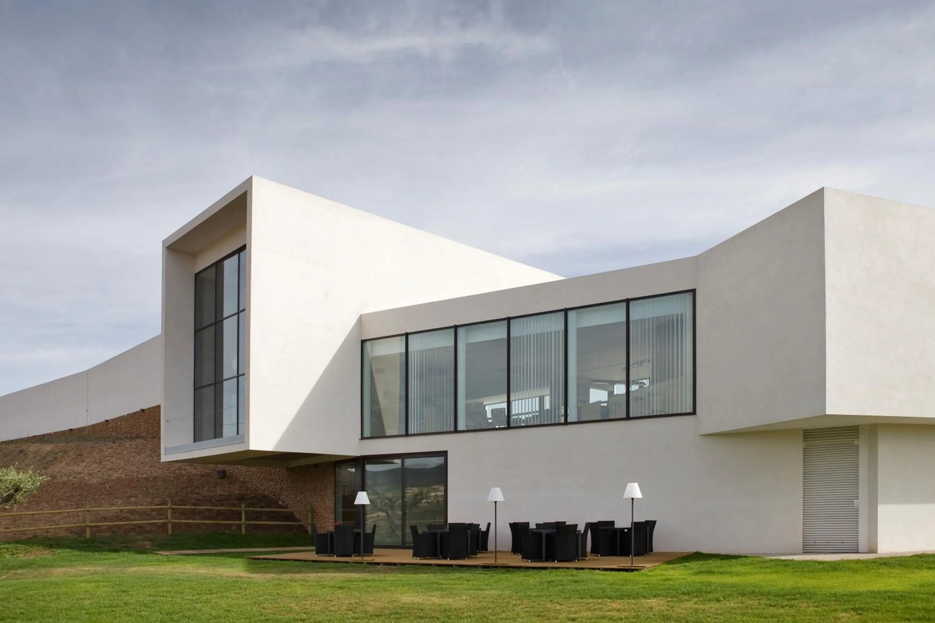 Facade/entrance in Hotel-Bodega Finca de Los Arandinos