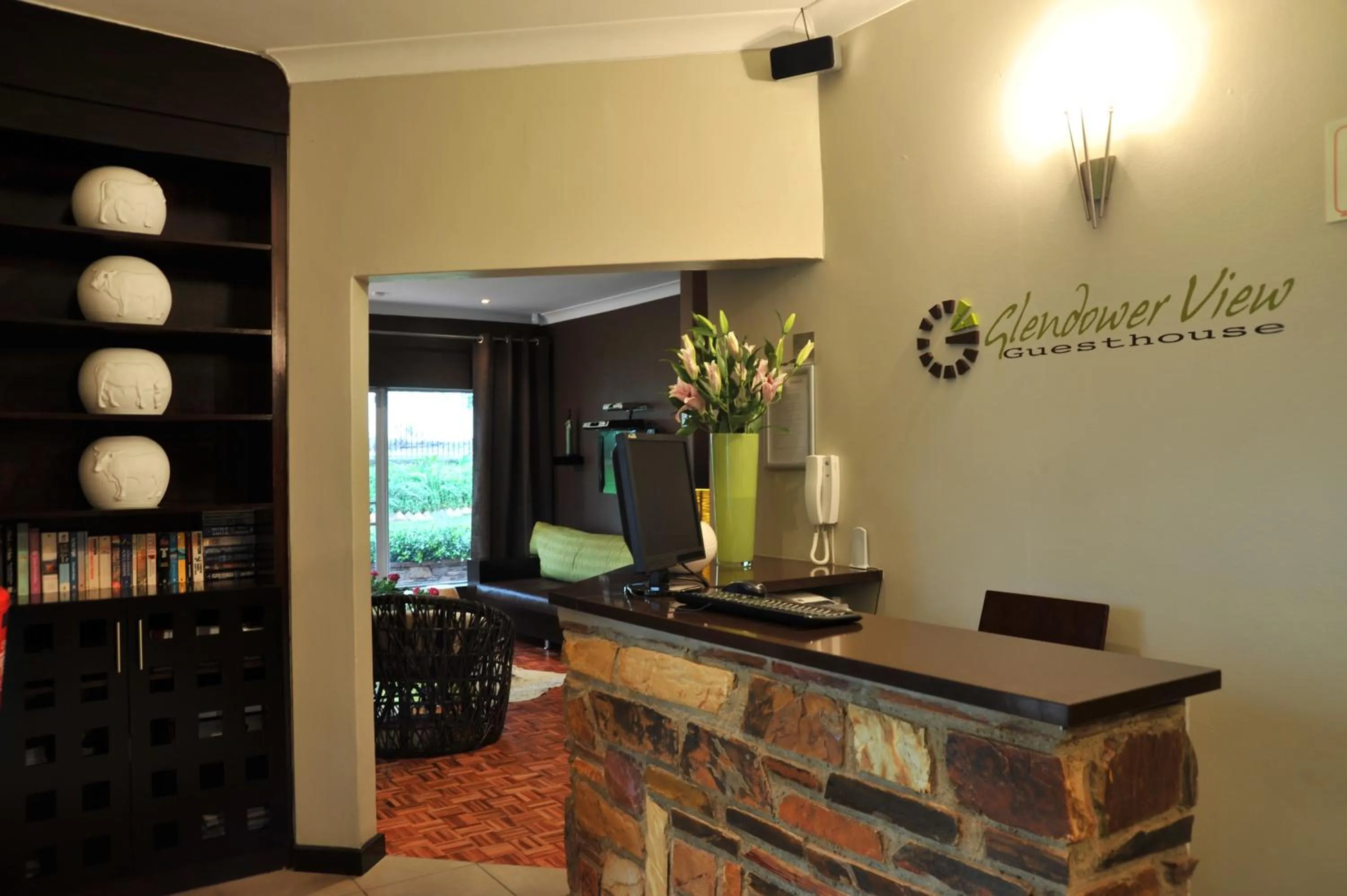 Lobby or reception in Glendower View Guest House