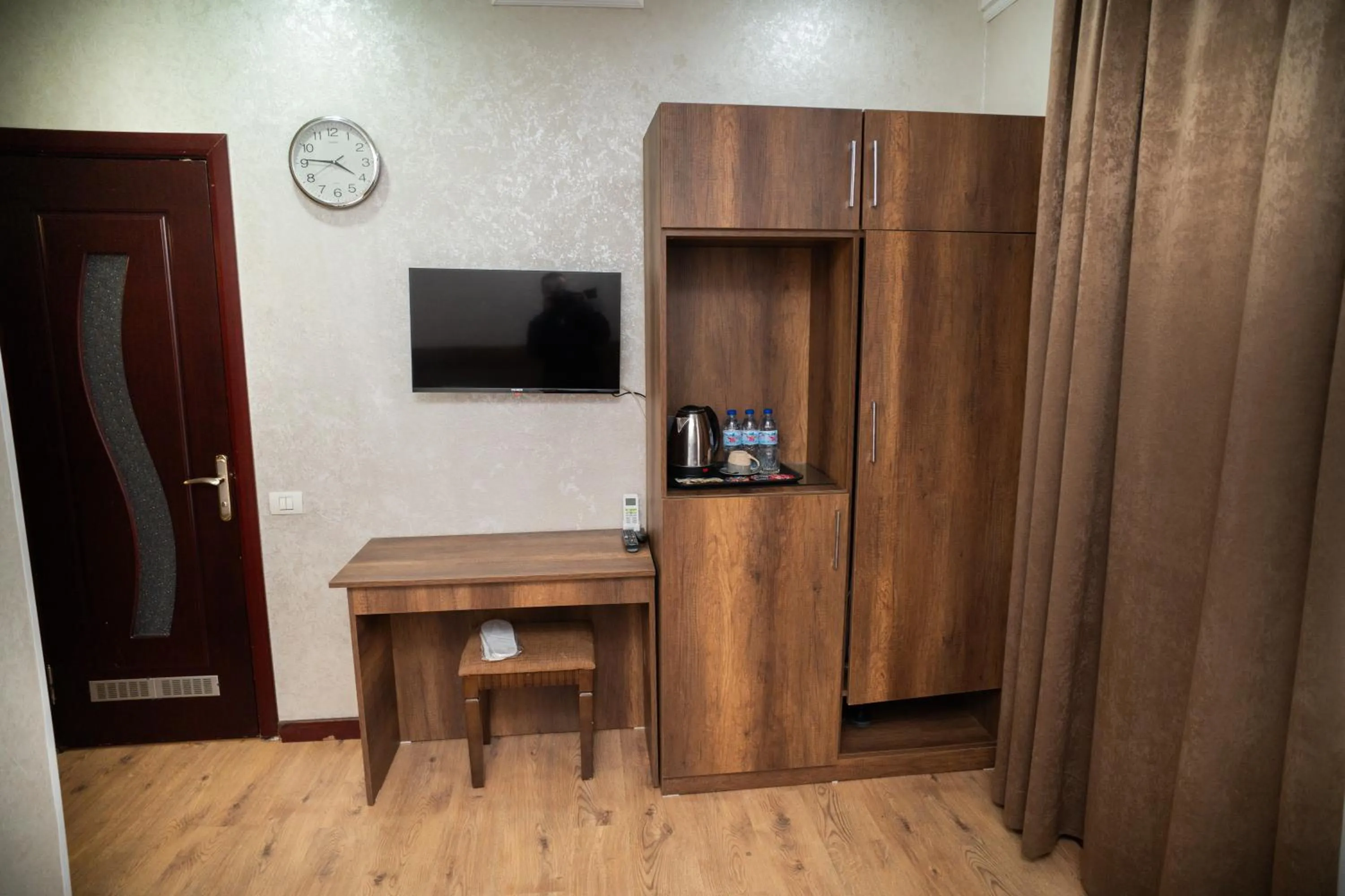 TV and multimedia in Consul Hotel