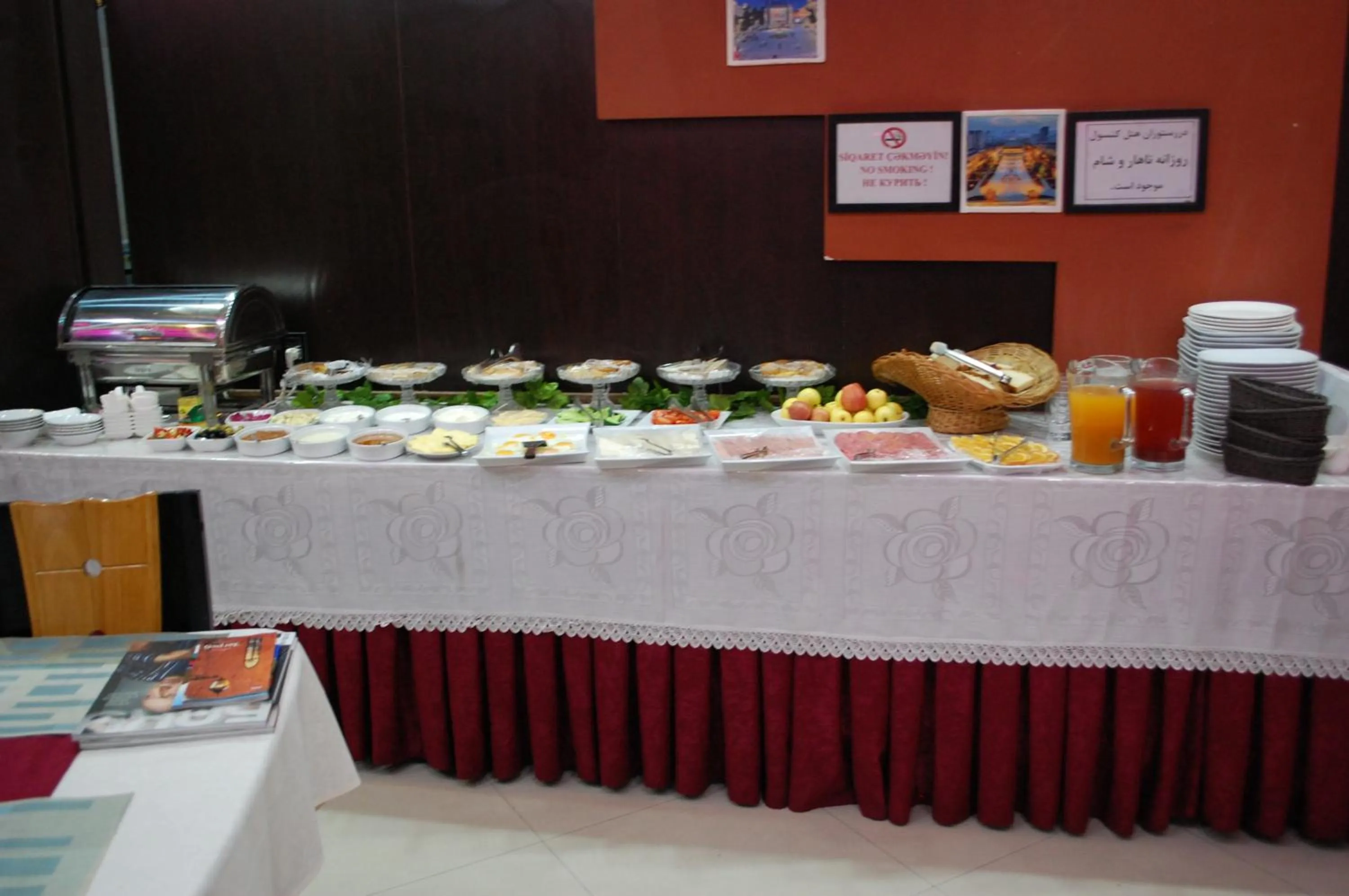 Breakfast in Consul Hotel