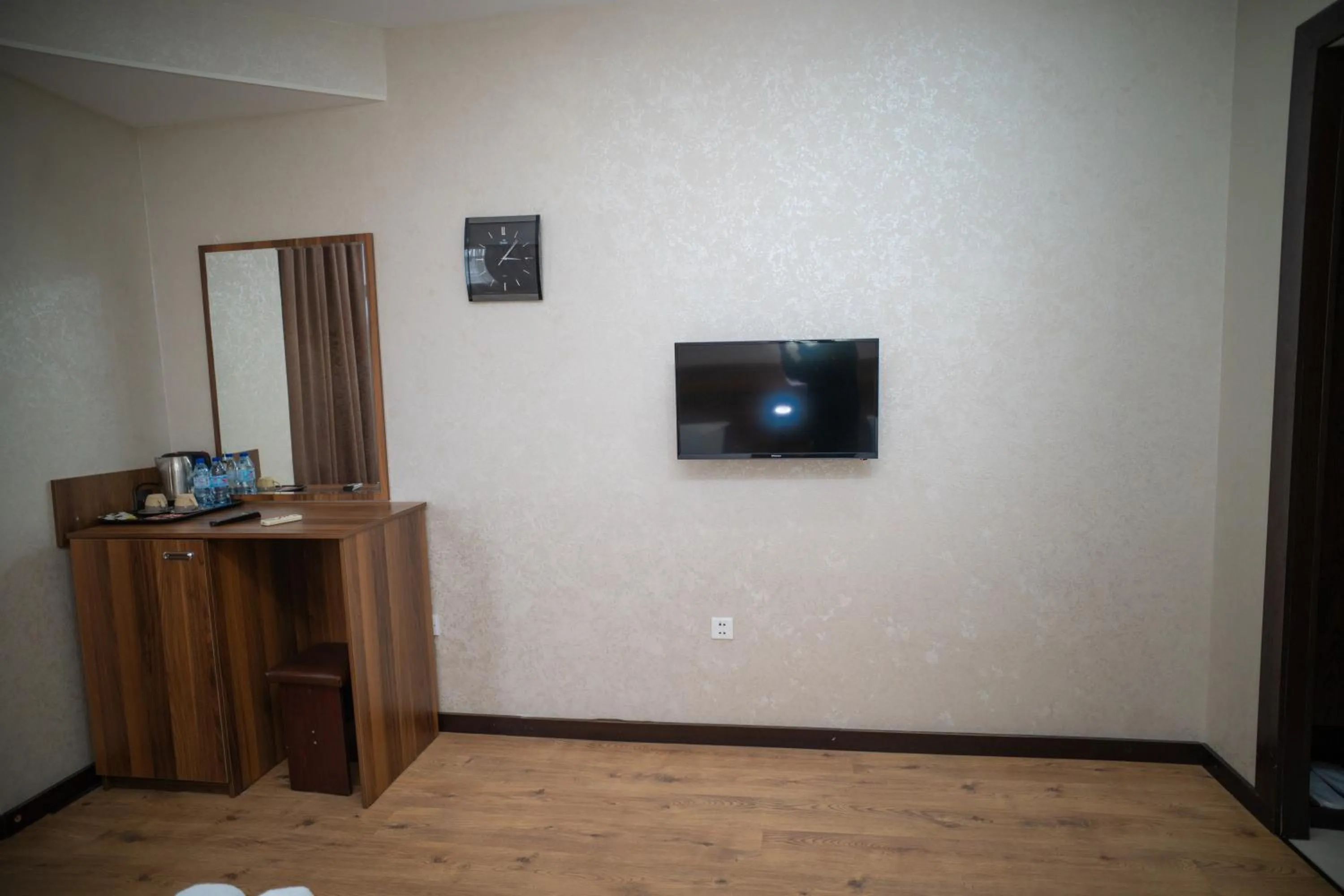 TV and multimedia in Consul Hotel