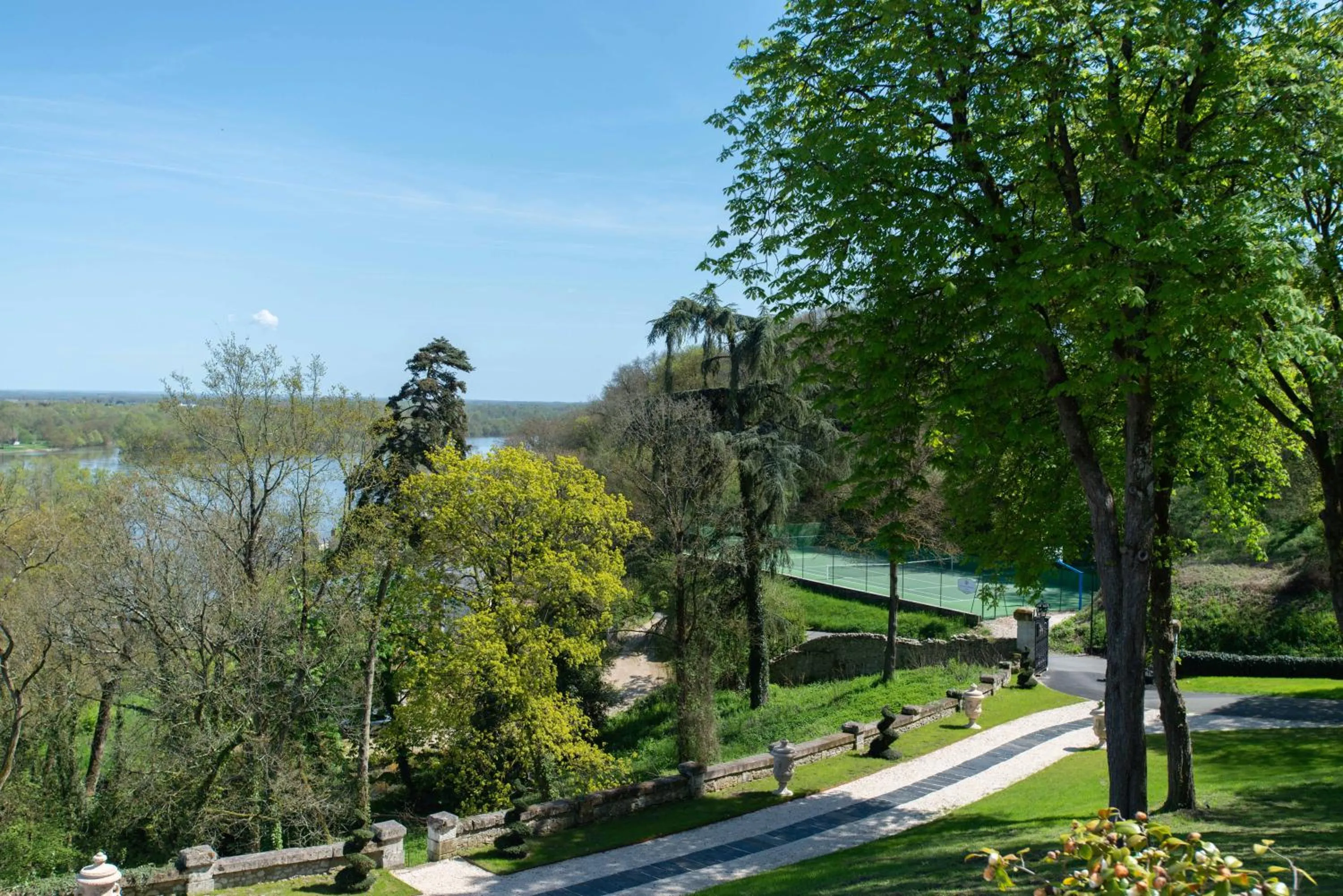 Natural landscape in Chateau Le Prieuré Saumur - La Maison Younan