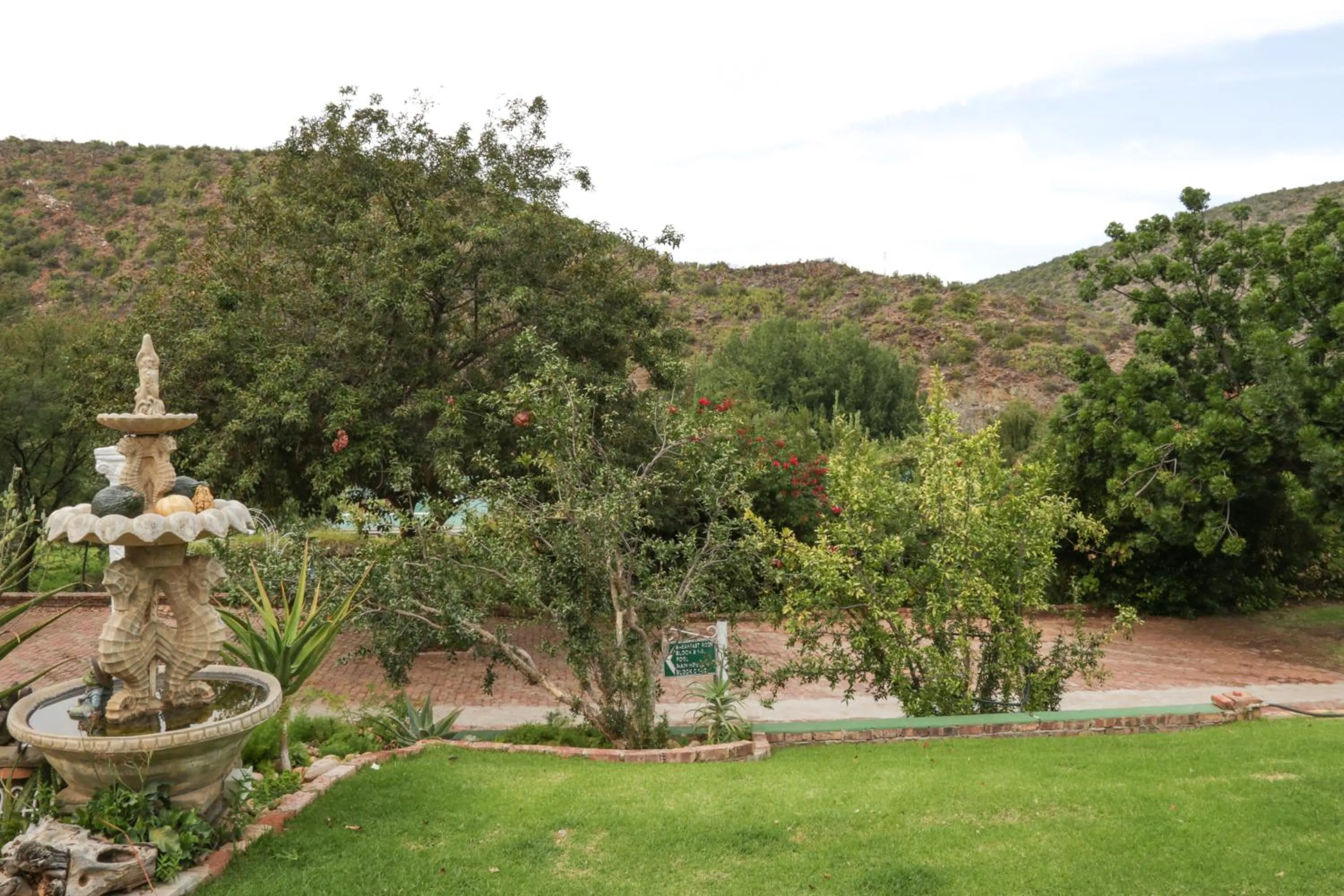 Garden in De Oude Meul Country Lodge & Restaurant