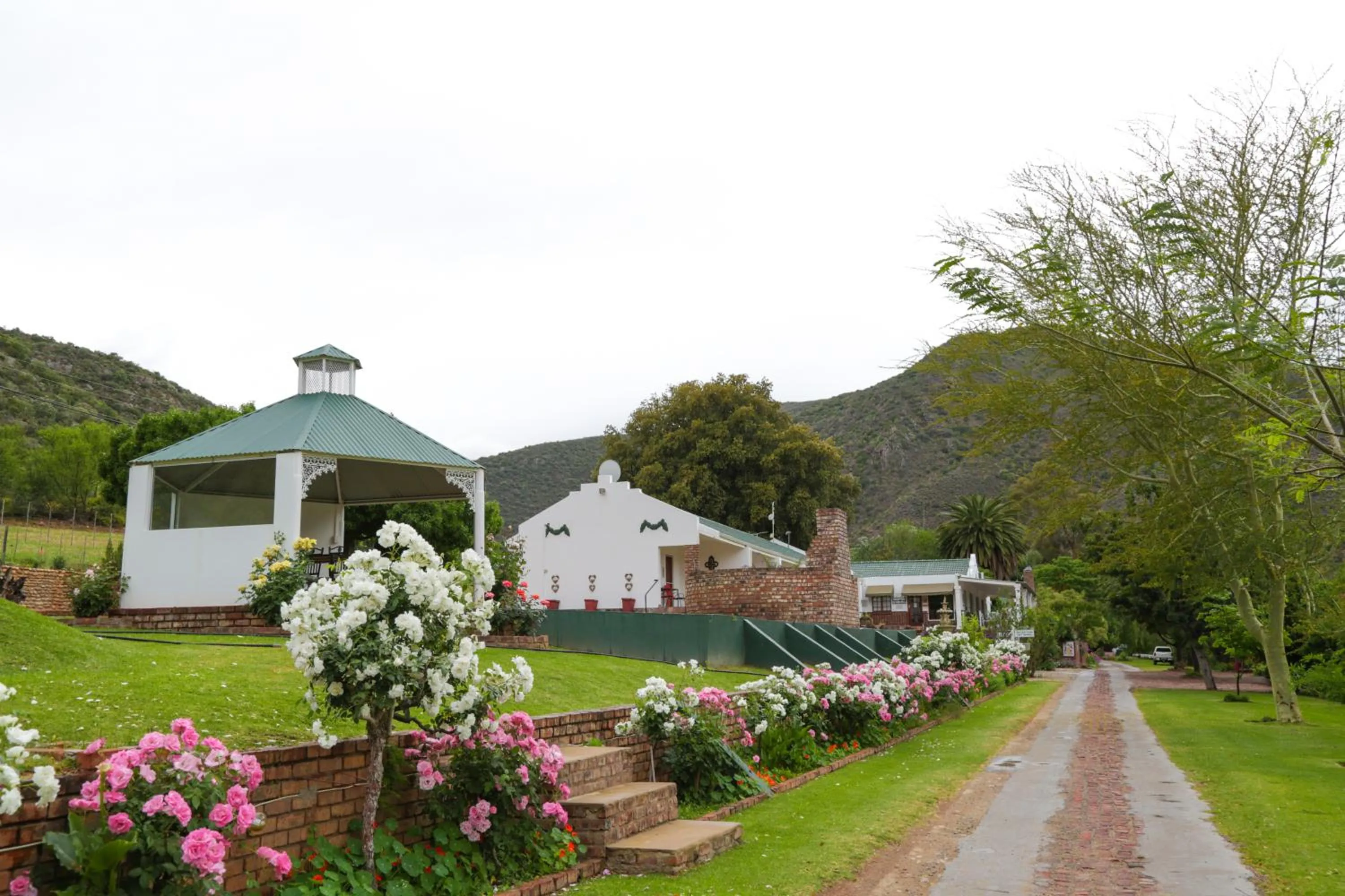Garden in De Oude Meul Country Lodge & Restaurant