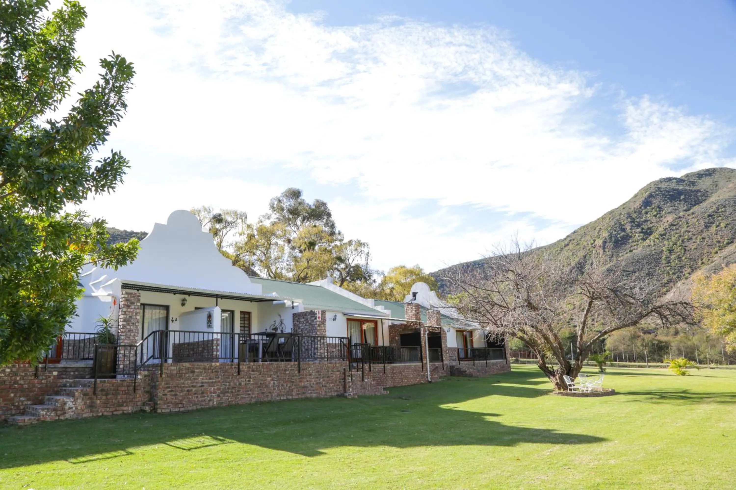 Property building in De Oude Meul Country Lodge & Restaurant