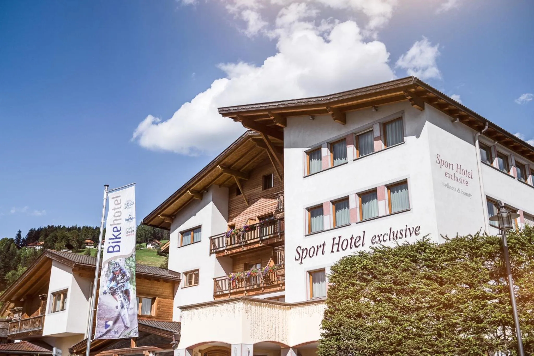 Facade/entrance in Sporthotel Exclusive