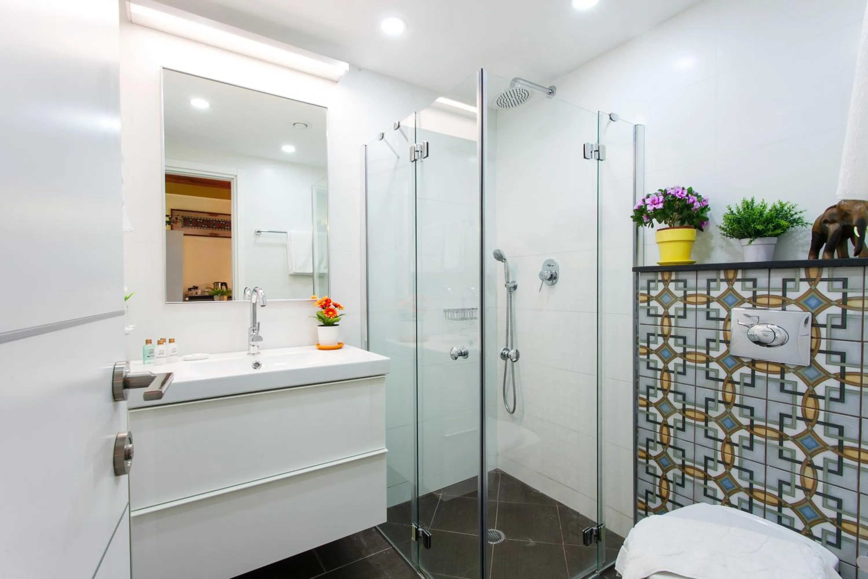 Bathroom in Out of Africa Resort