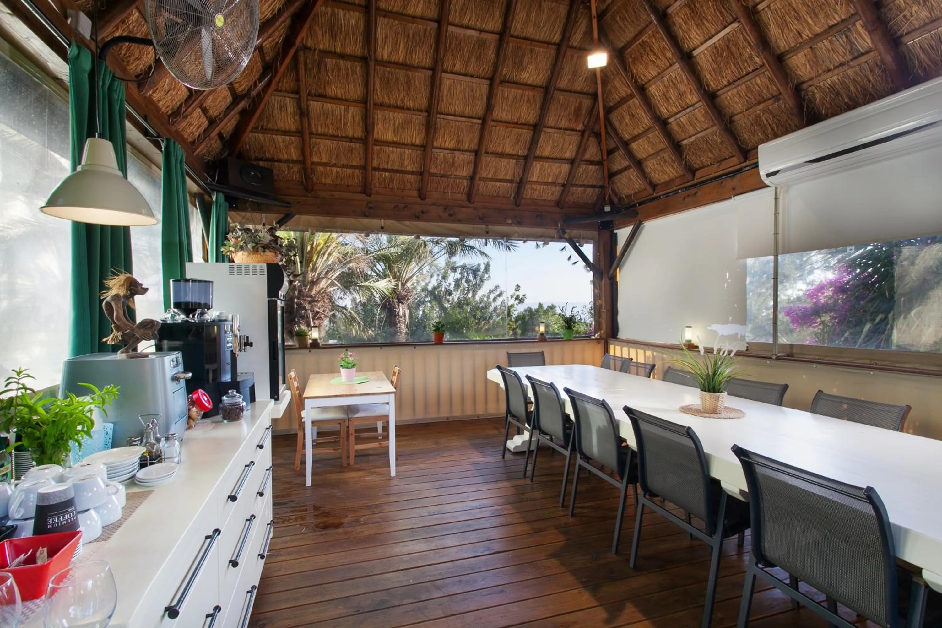 Communal lounge/ TV room in Out of Africa Resort