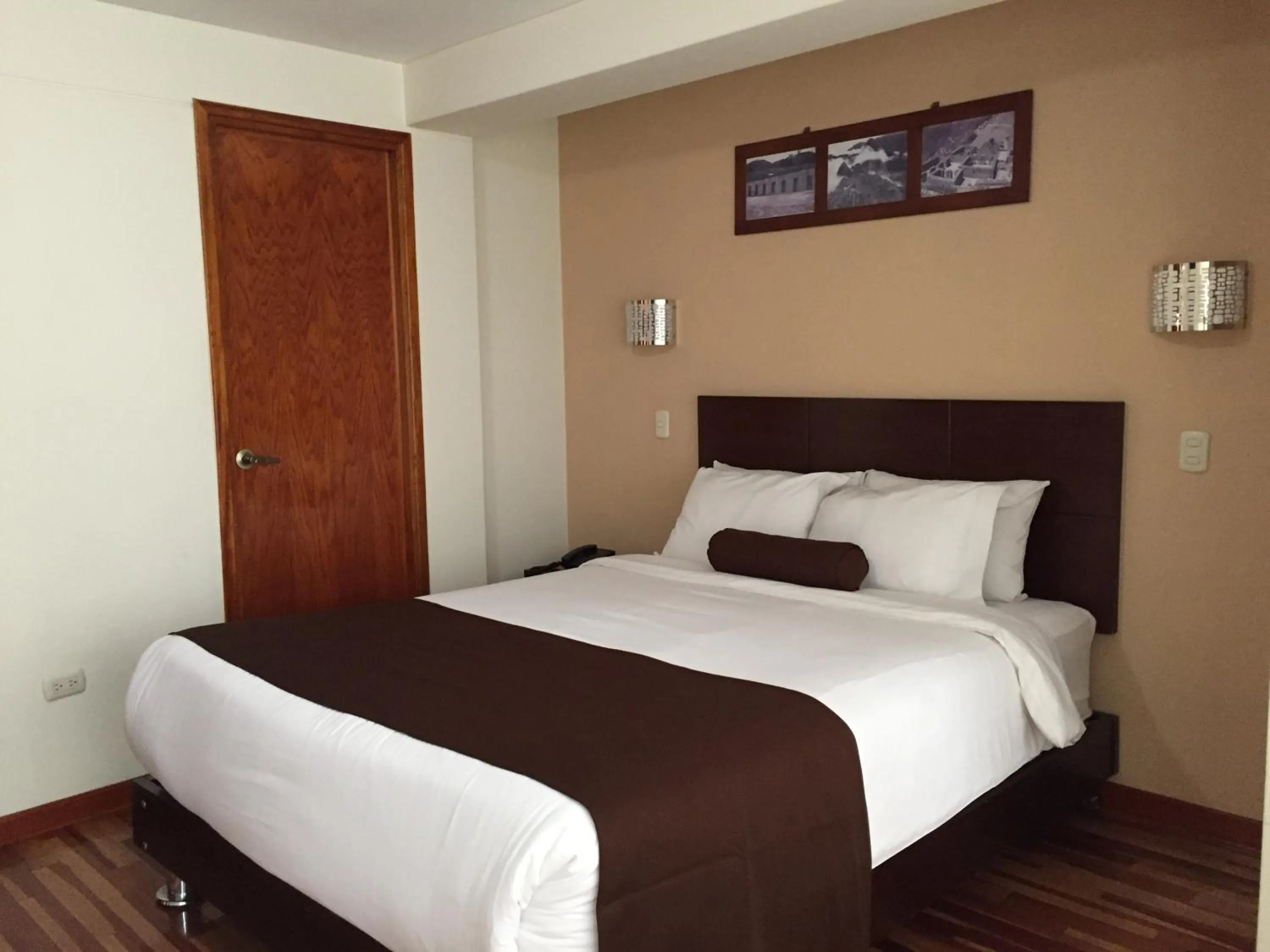 Bedroom, Bed in Kapac Inn Hotel