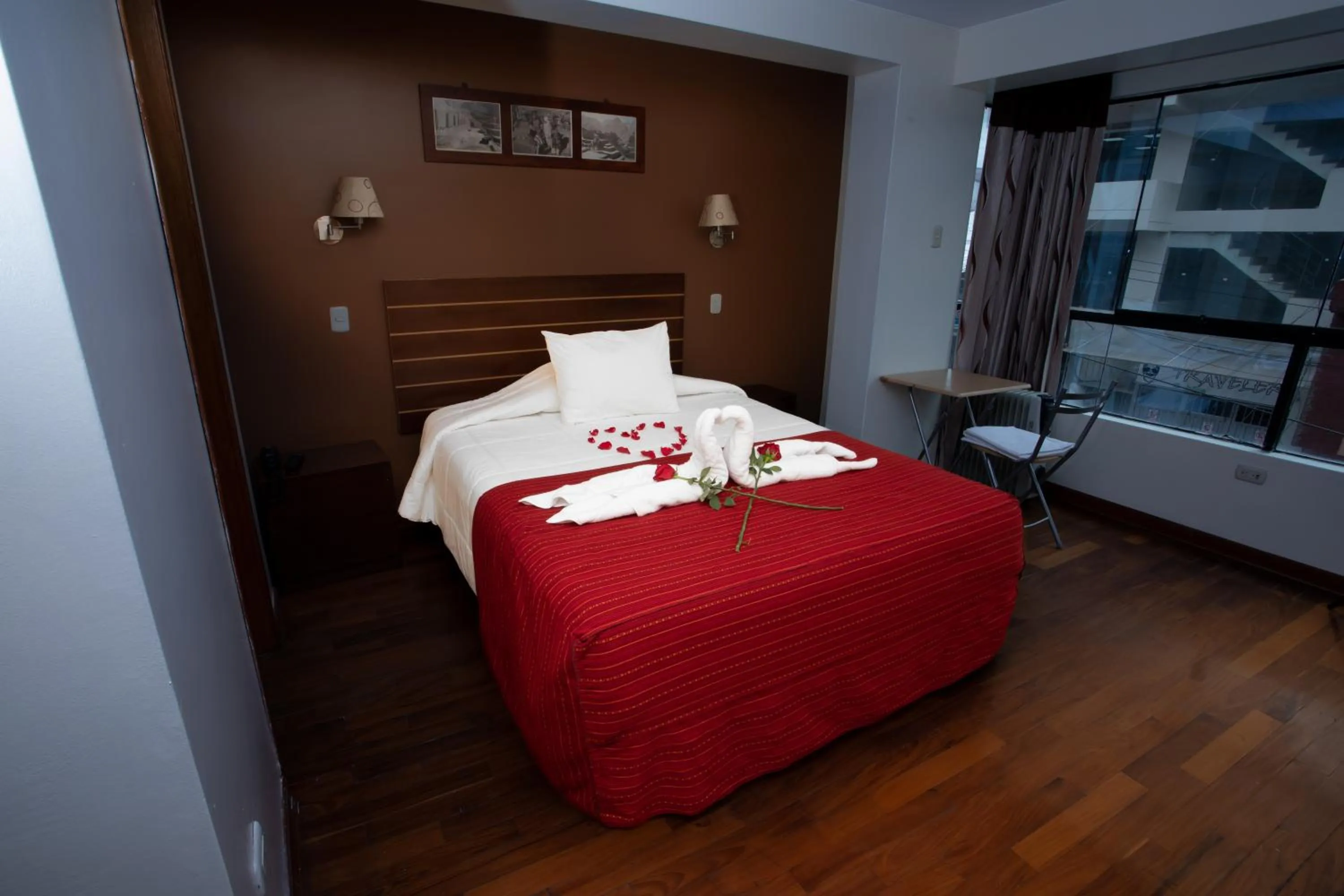 Bed in Kapac Inn Hotel