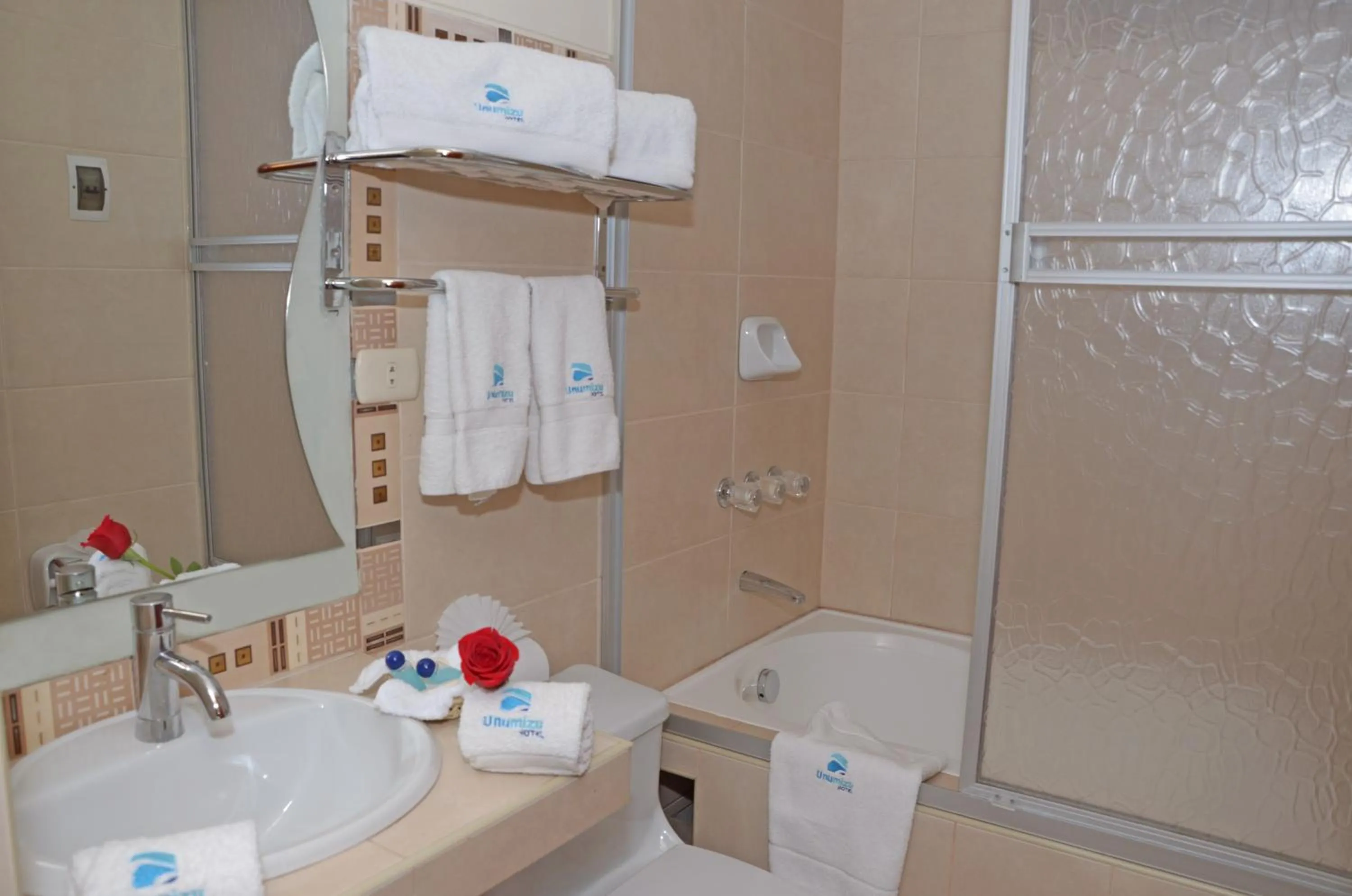 Bathroom in Kapac Inn Hotel