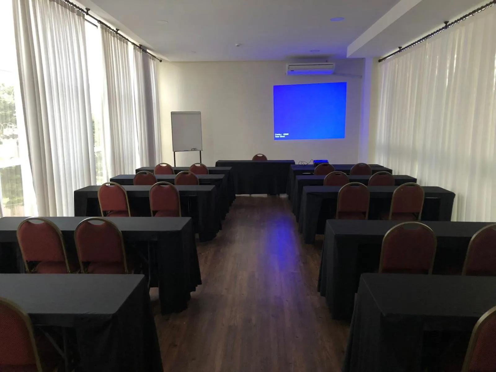 Meeting/conference room in Hotel Maestro Executive Toledo