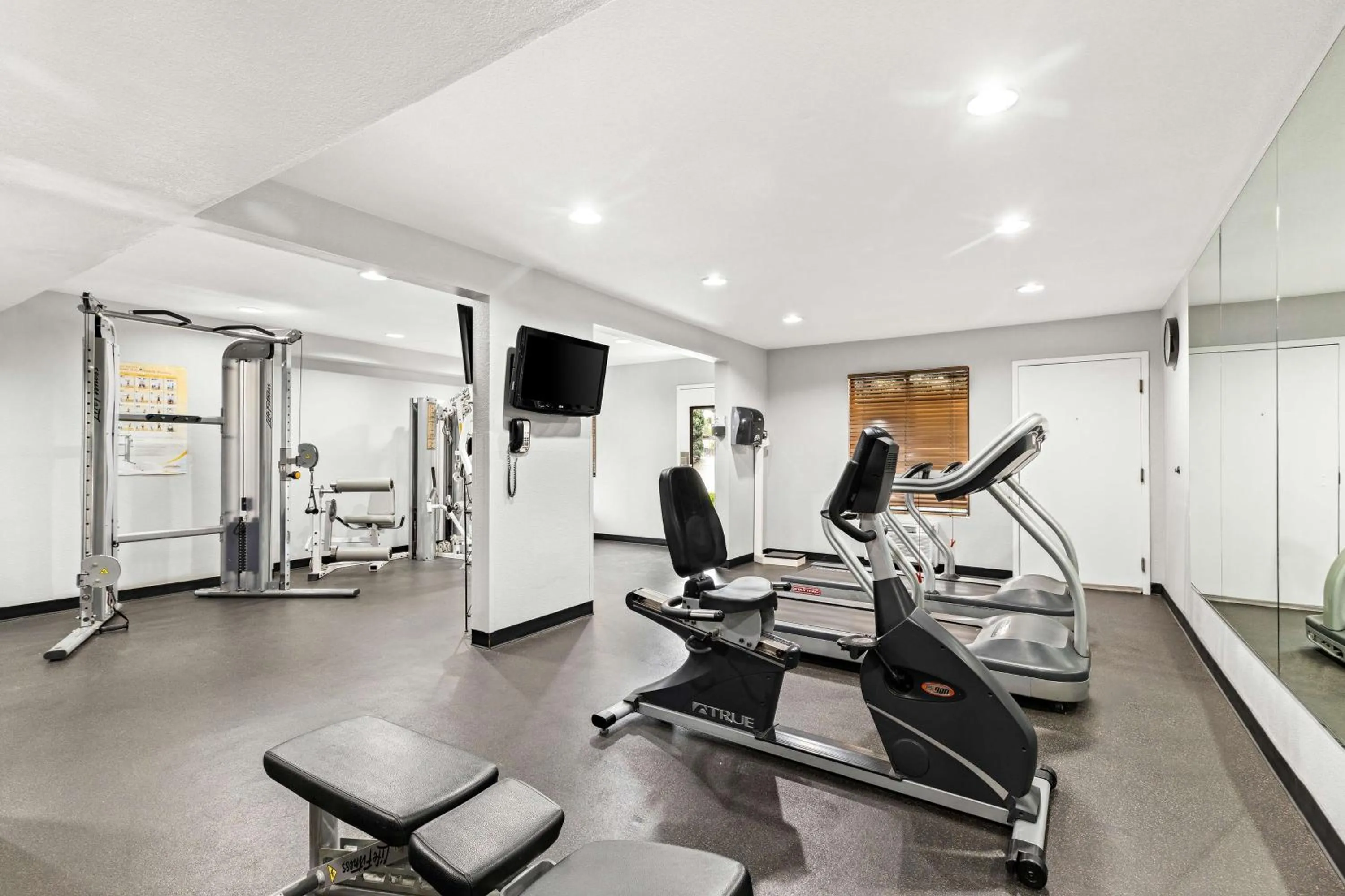 Fitness centre/facilities in Best Western Chula Vista/Otay Valley Hotel