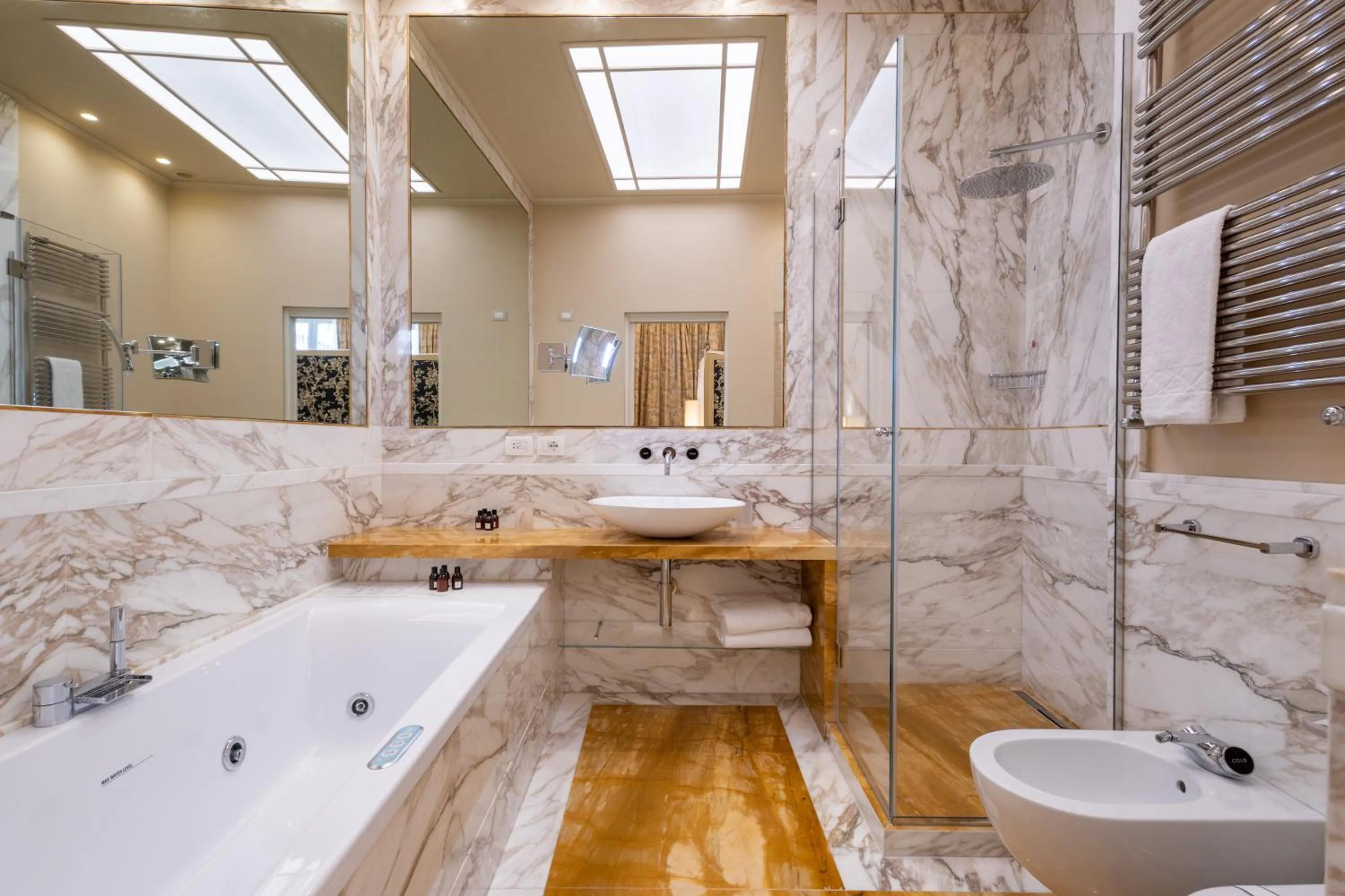 Bathroom in San Firenze Suites & Spa