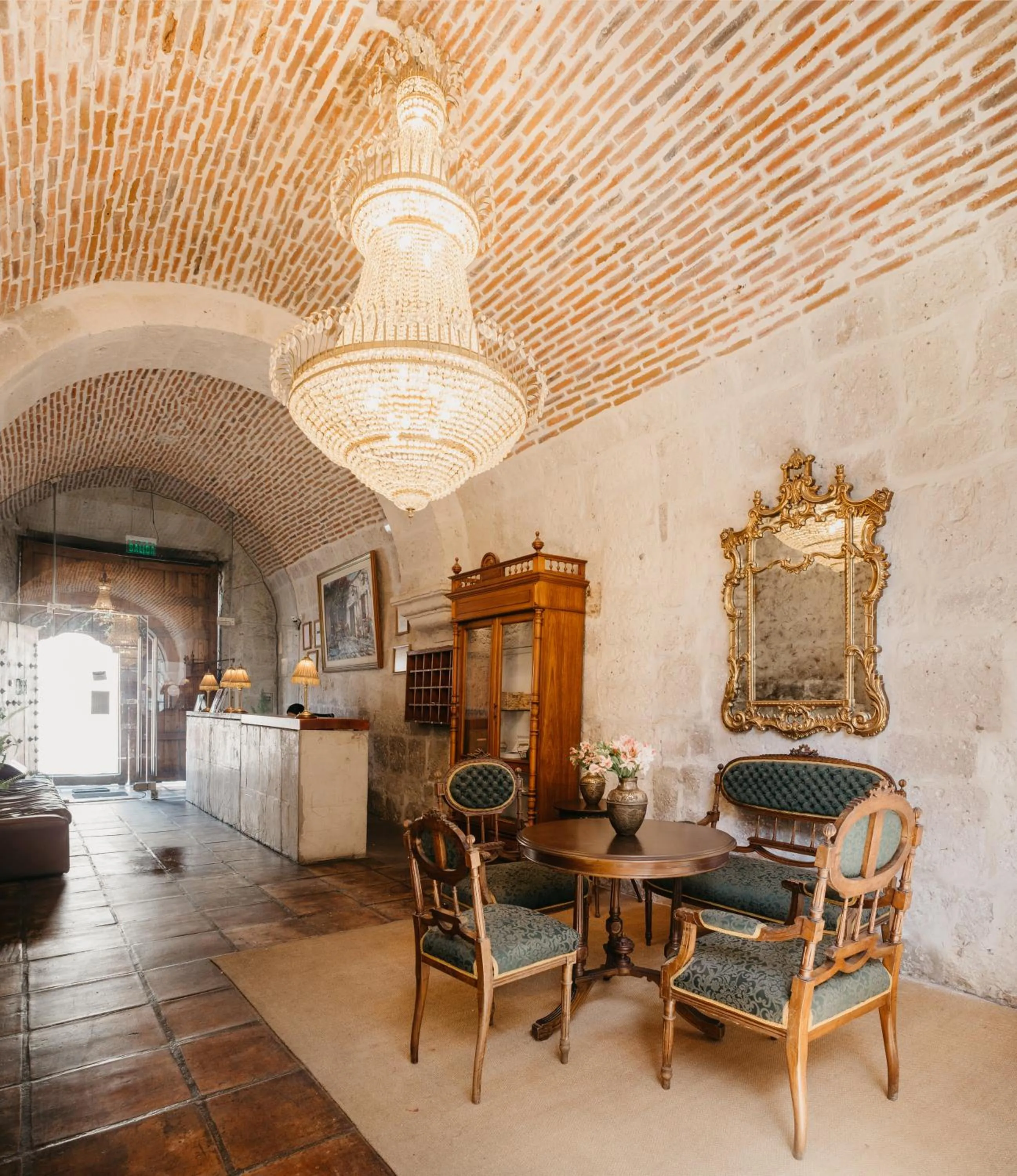 Lobby or reception in La Hostería Boutique Hotel