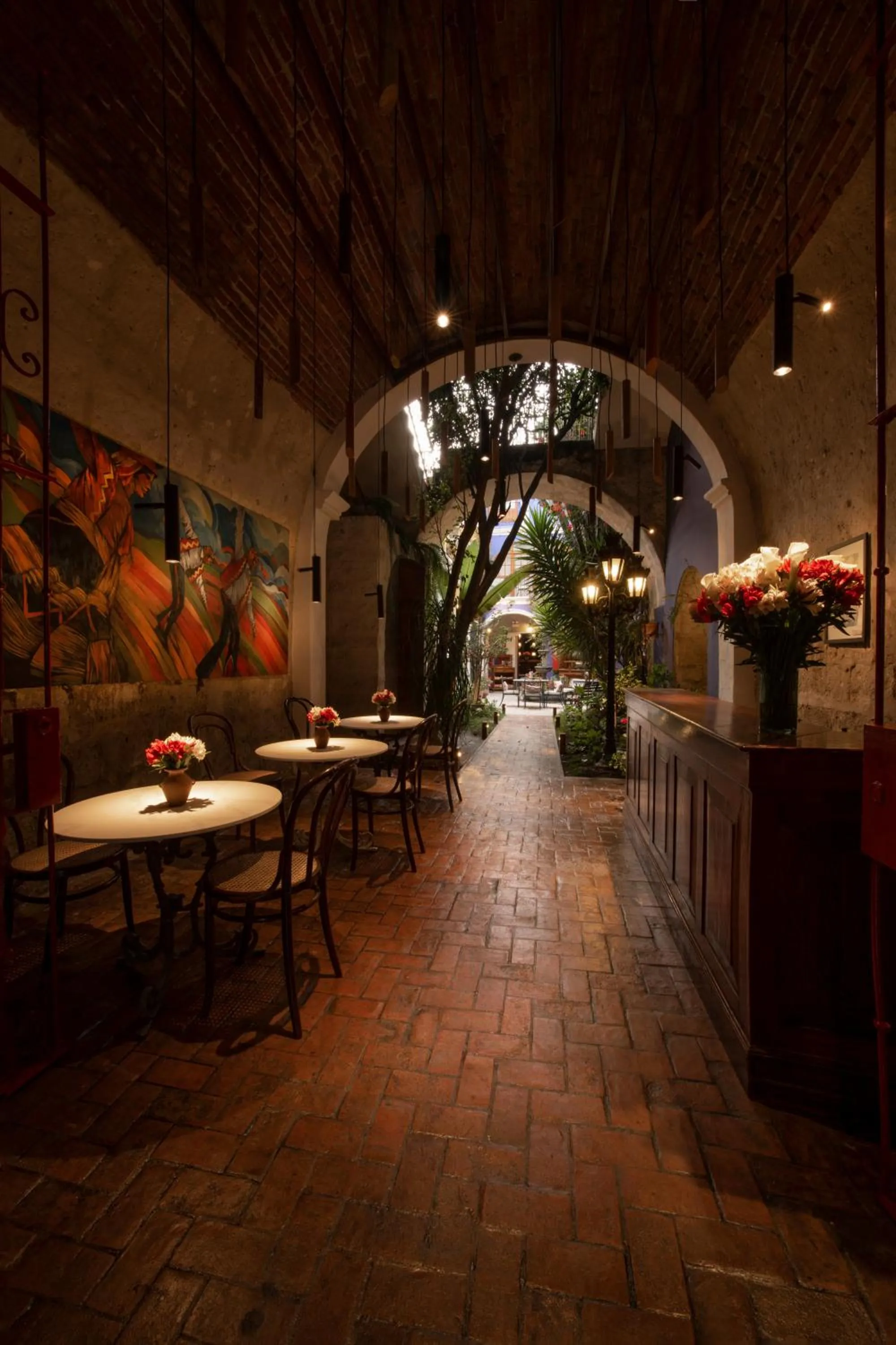 Restaurant/places to eat in La Hostería Boutique Hotel