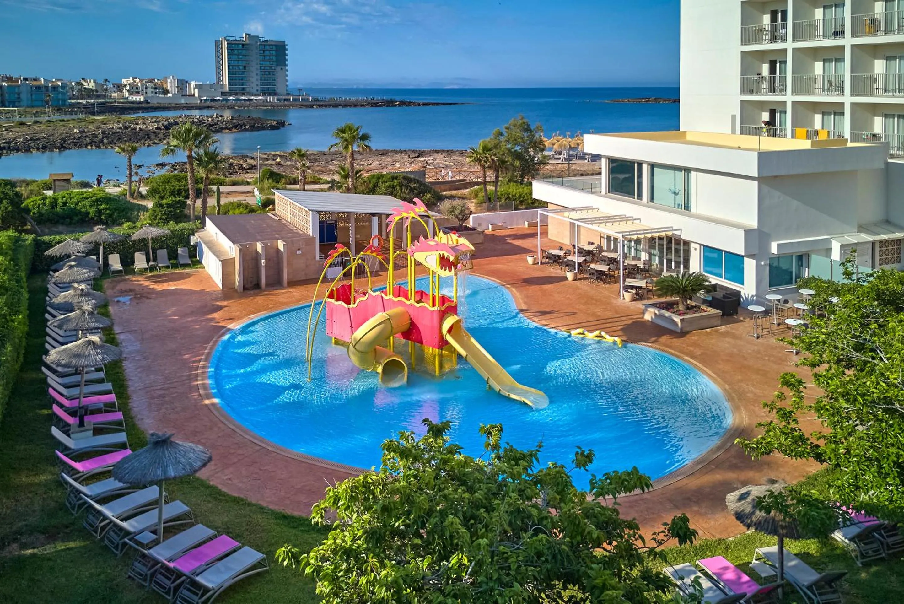 Aqua park in Universal Hotel Romantica