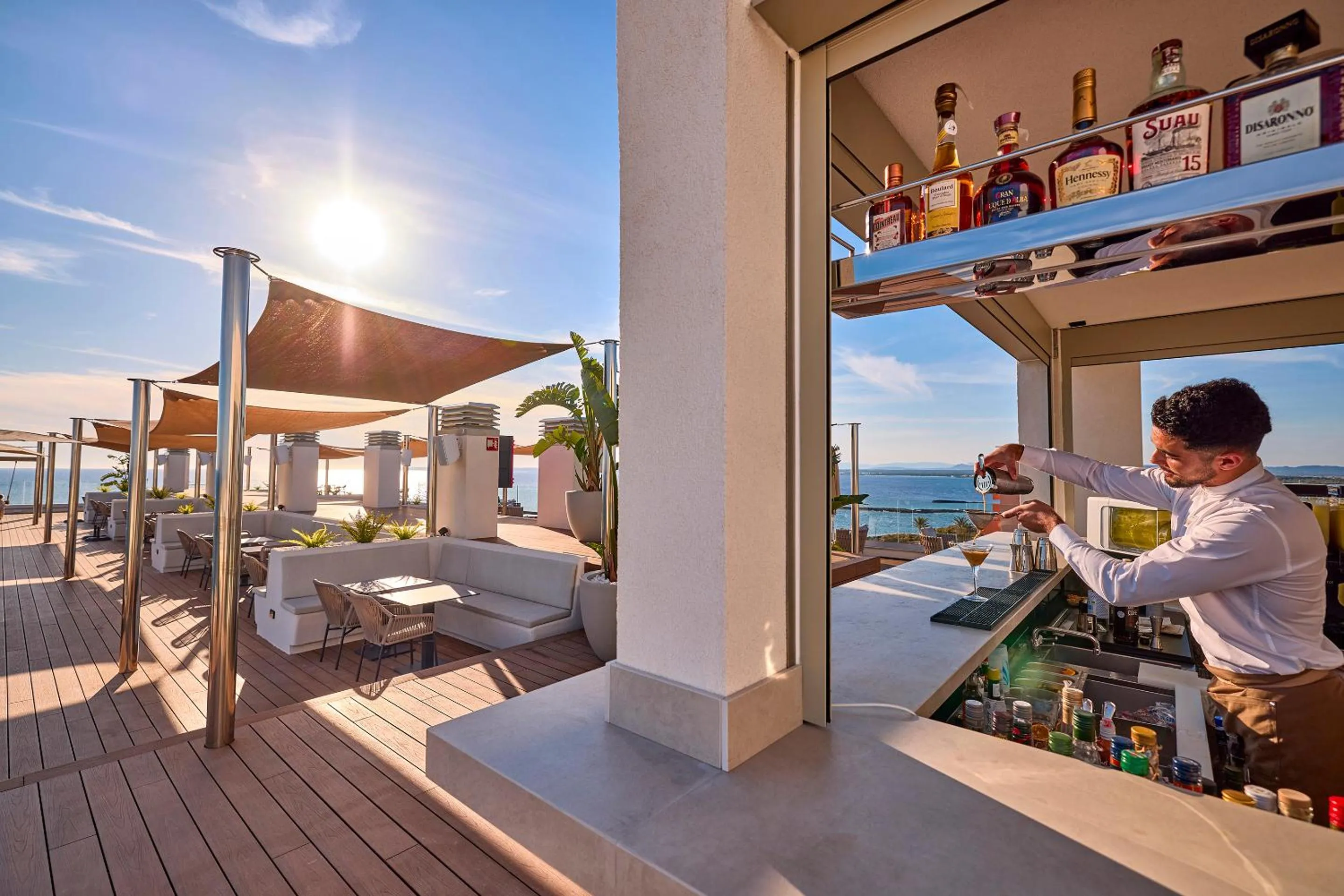 Lounge or bar in Universal Hotel Romantica