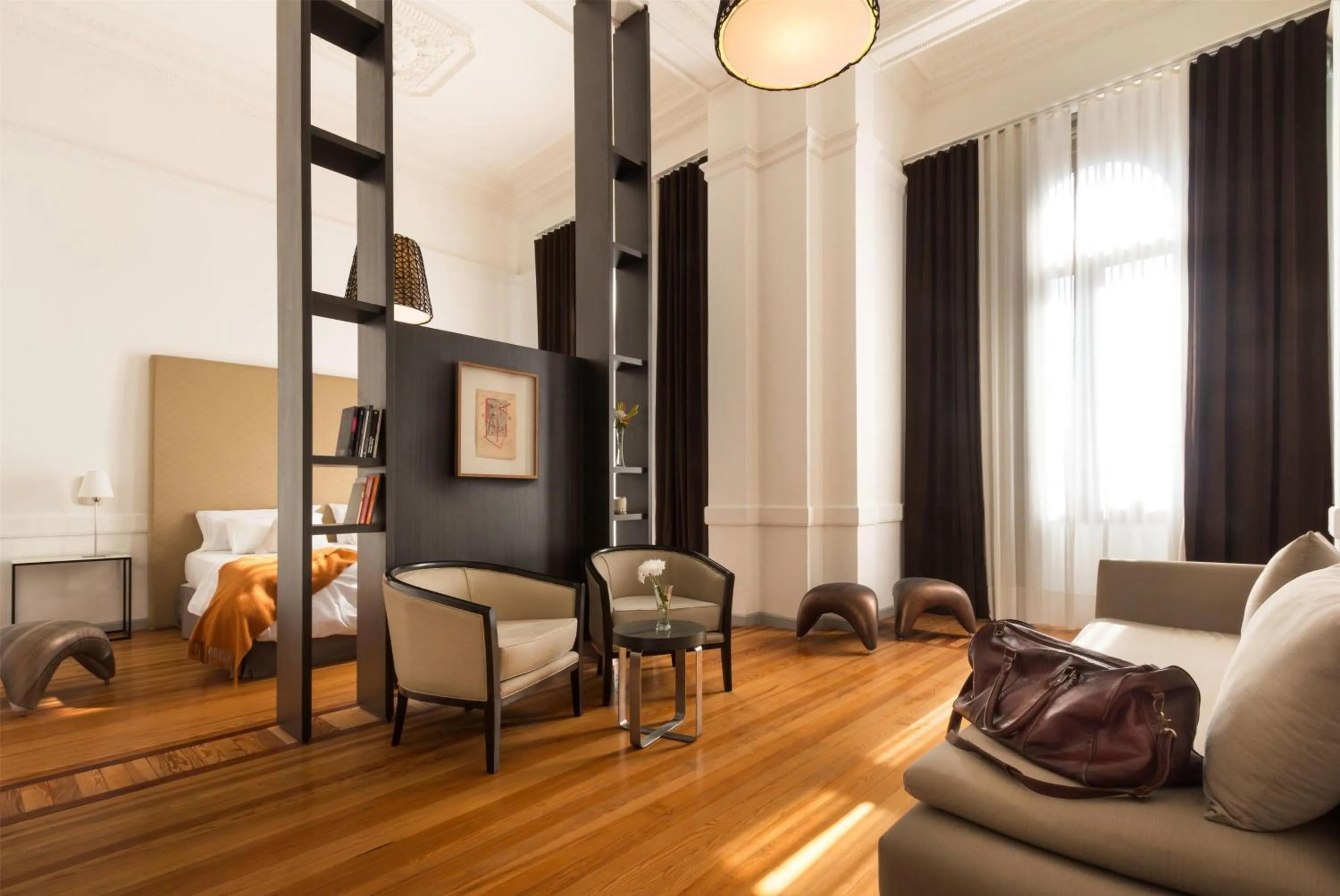 Photo of the whole room in Esplendor by Wyndham Montevideo Cervantes